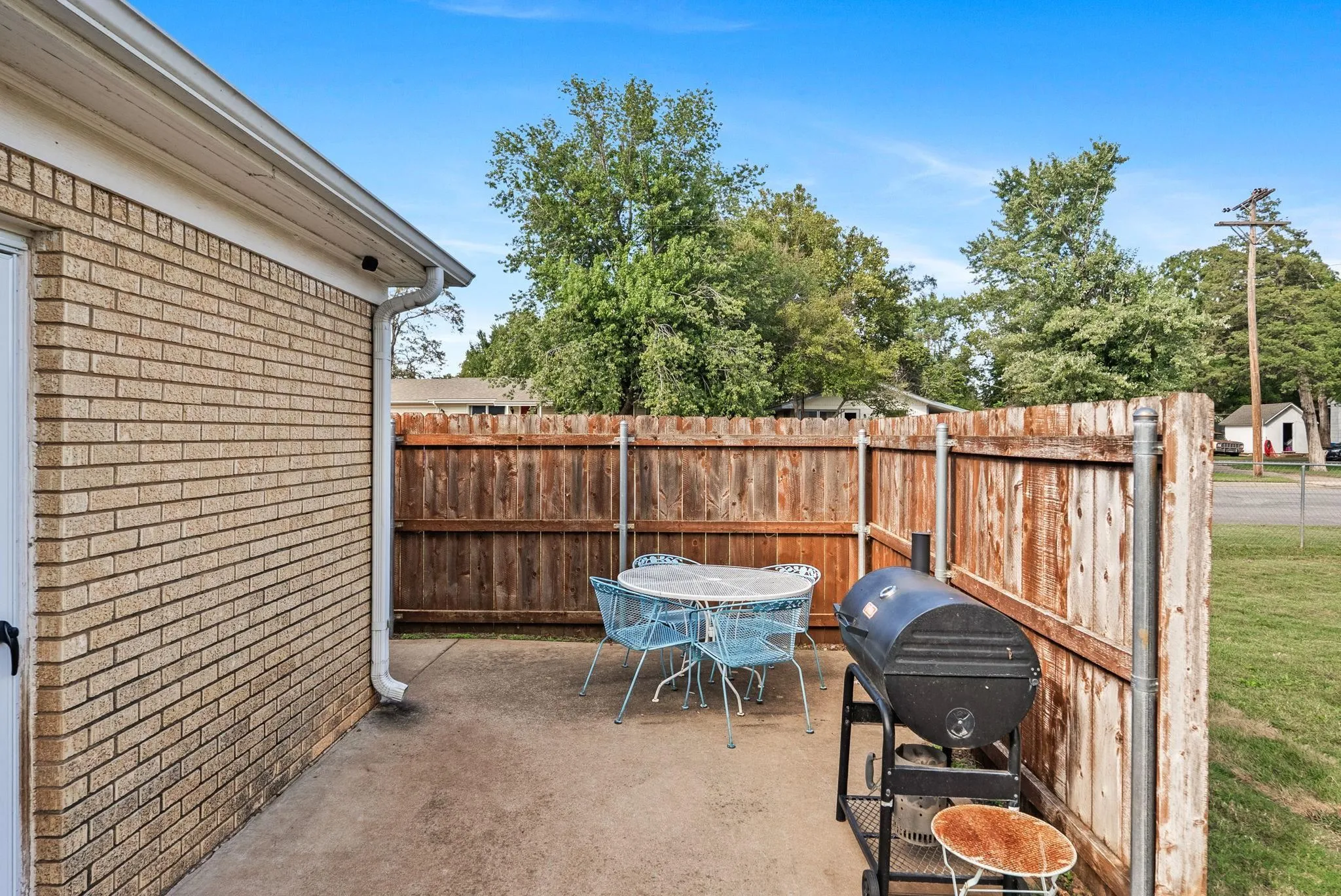 Clearwater, Kansas 67026, United States, 2 Bedrooms Bedrooms, ,1 BathroomBathrooms,Residential,Active,226031