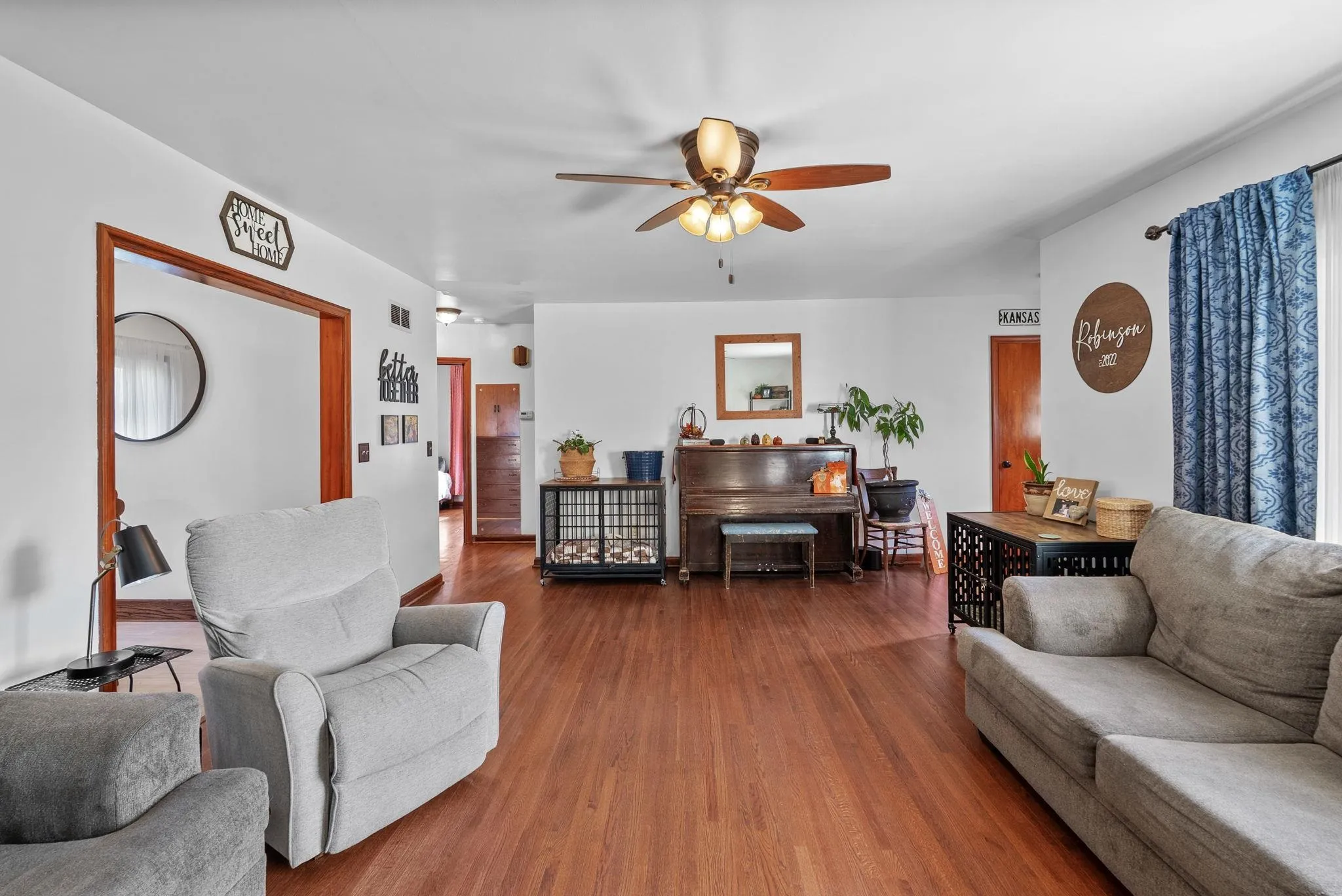 Clearwater, Kansas 67026, United States, 2 Bedrooms Bedrooms, ,1 BathroomBathrooms,Residential,Active,226031