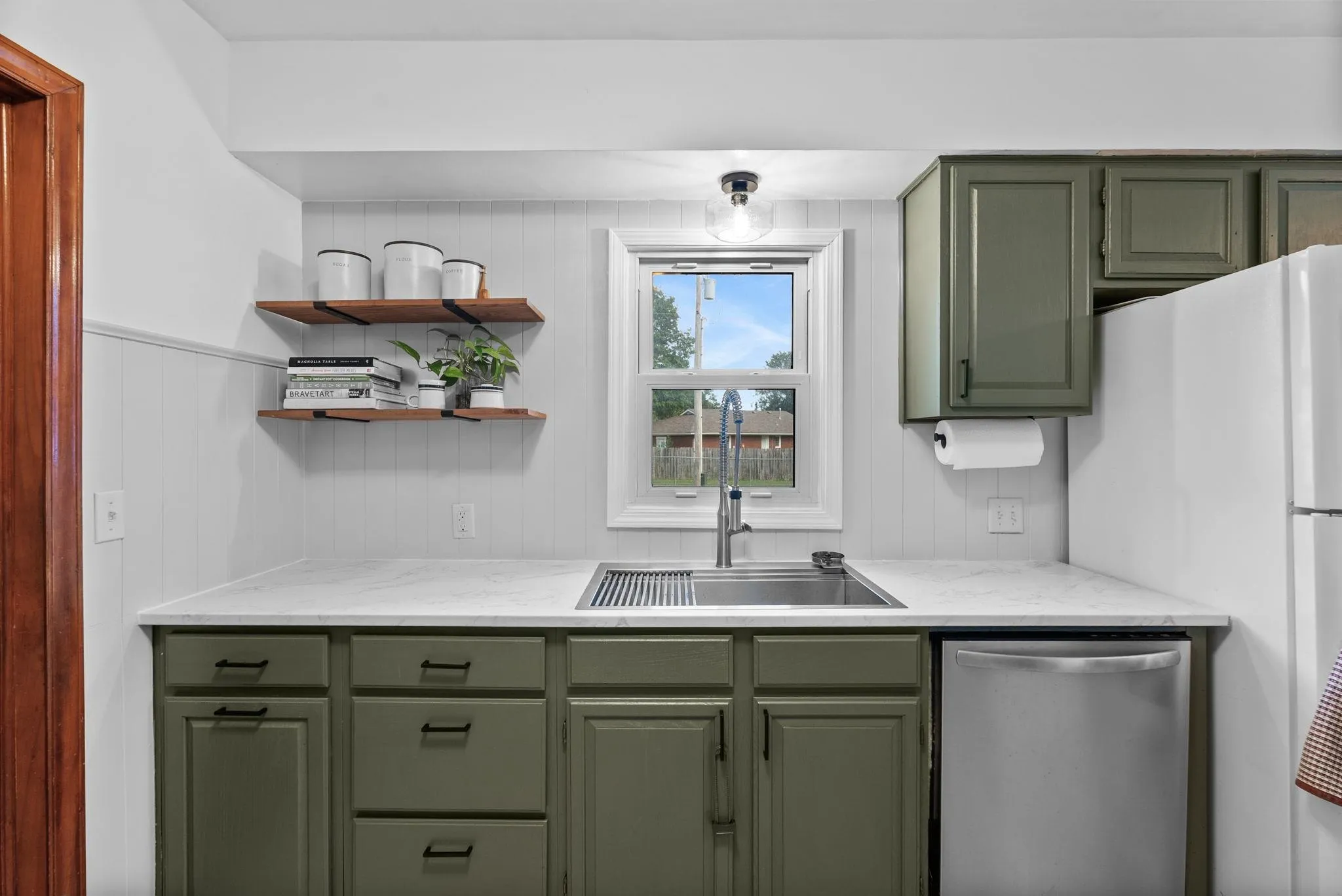 Clearwater, Kansas 67026, United States, 2 Bedrooms Bedrooms, ,1 BathroomBathrooms,Residential,Active,226031