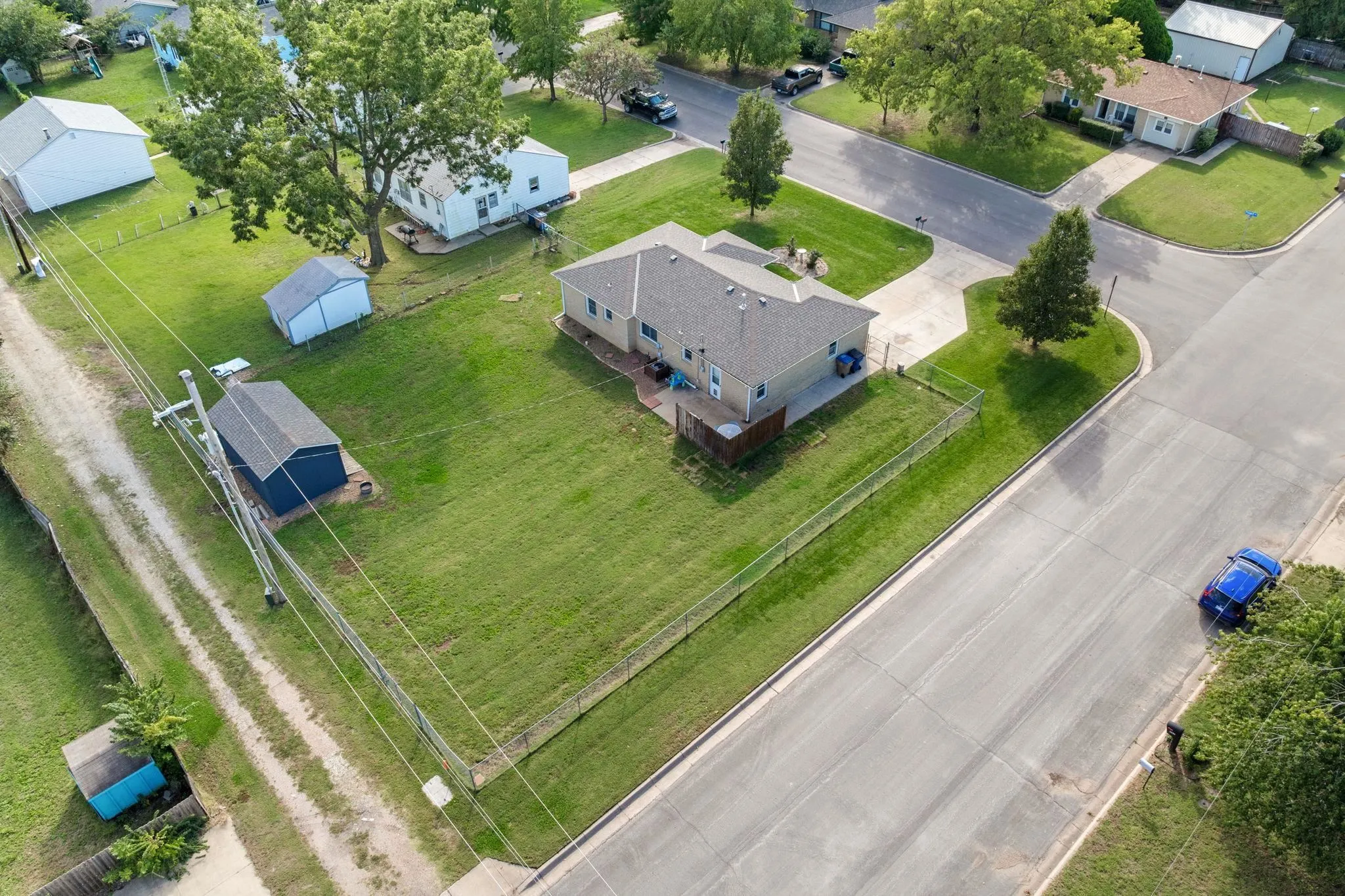 Clearwater, Kansas 67026, United States, 2 Bedrooms Bedrooms, ,1 BathroomBathrooms,Residential,Active,226031