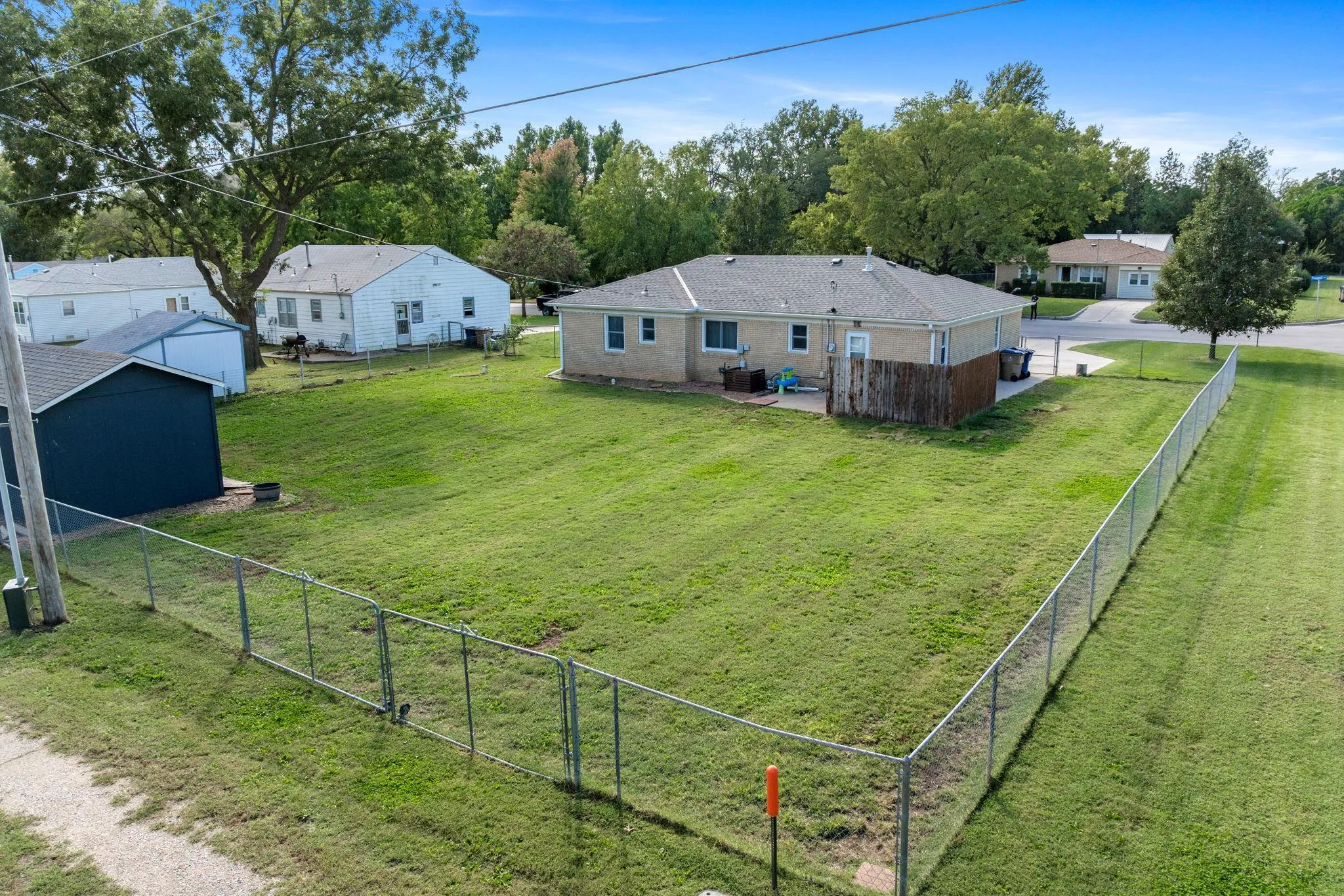 Clearwater, Kansas 67026, United States, 2 Bedrooms Bedrooms, ,1 BathroomBathrooms,Residential,Active,226031