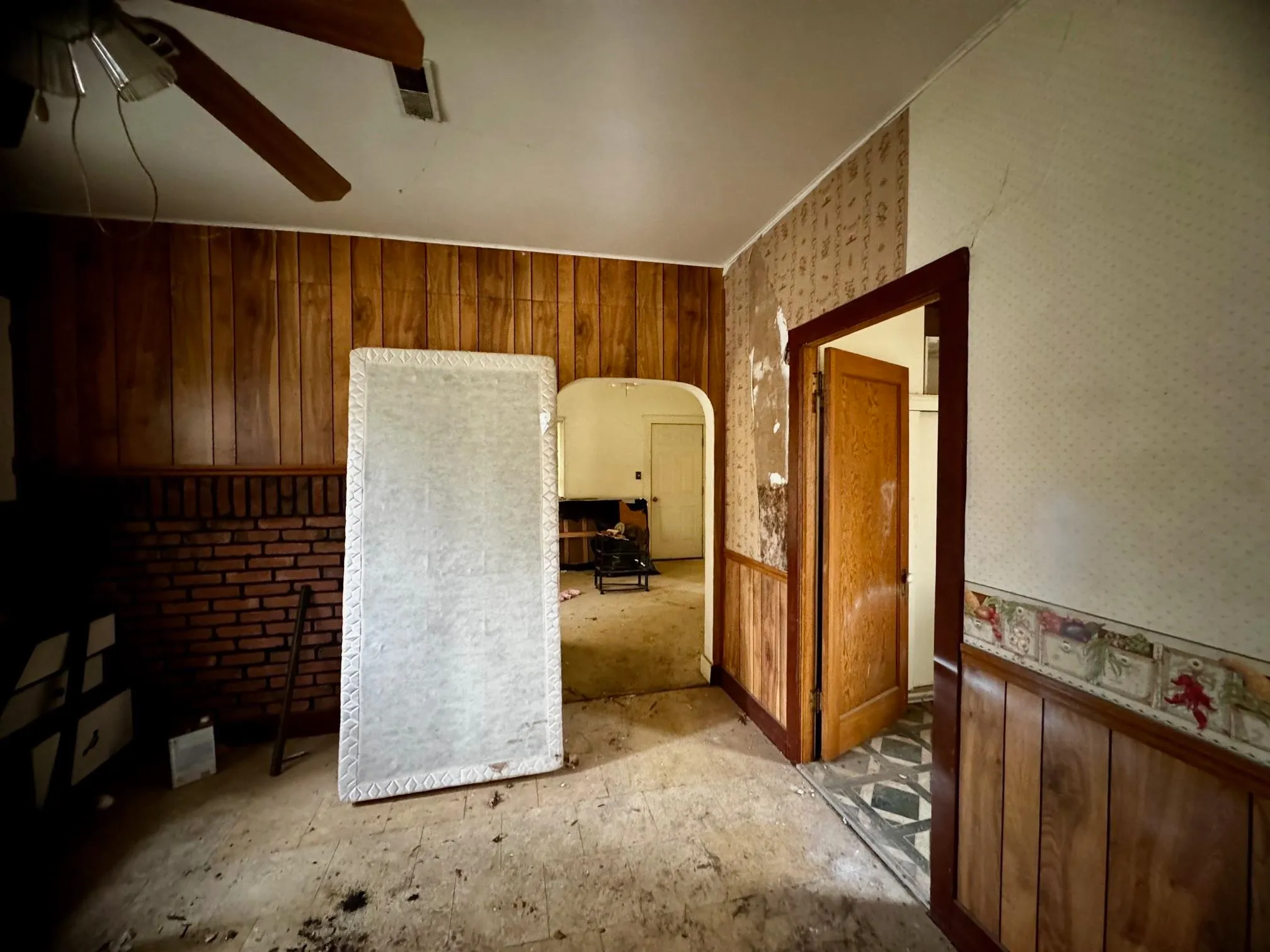 Milan, Kansas 67105, United States, 4 Bedrooms Bedrooms, ,1 BathroomBathrooms,Residential,Active,234250