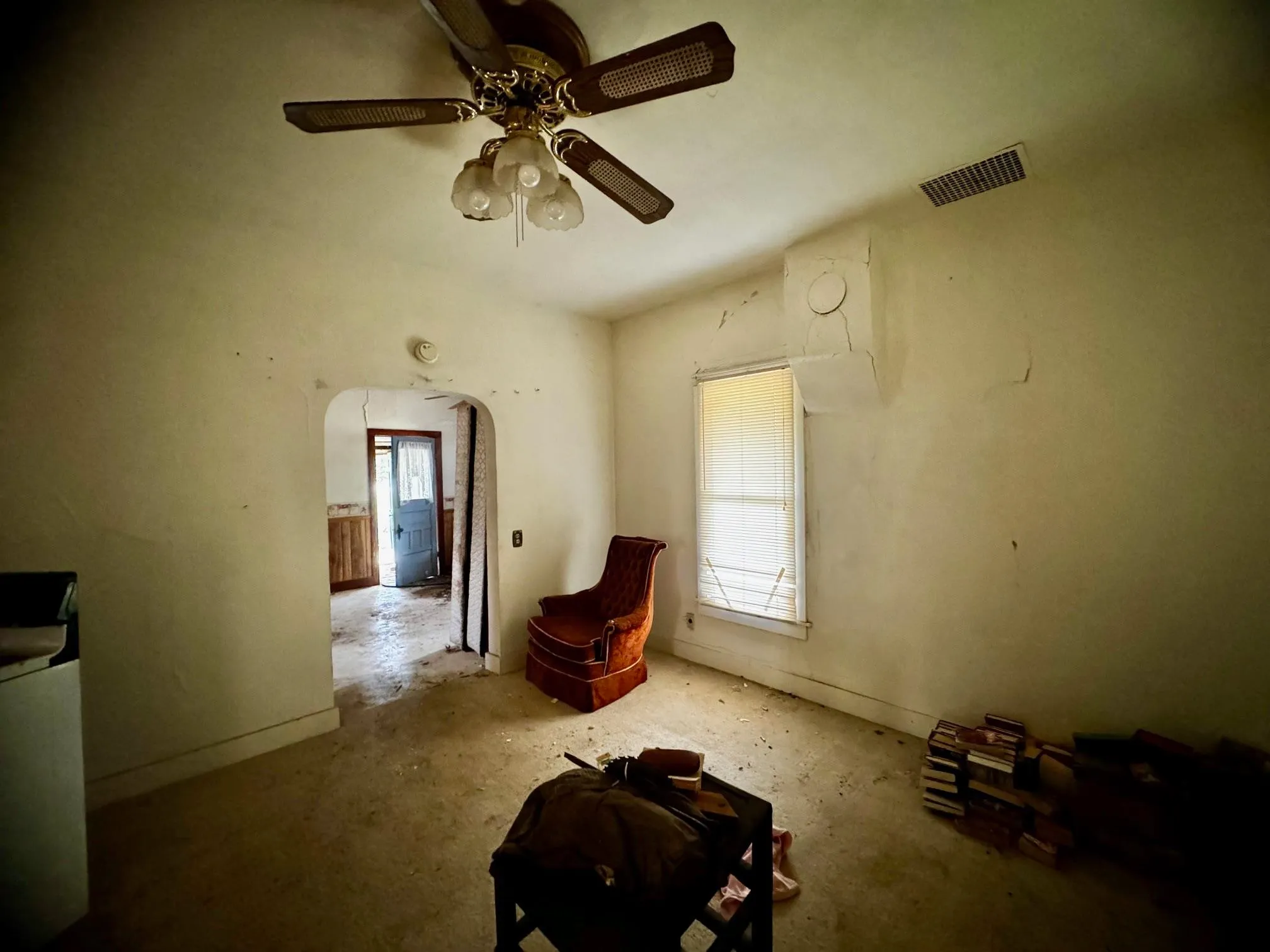 Milan, Kansas 67105, United States, 4 Bedrooms Bedrooms, ,1 BathroomBathrooms,Residential,Active,234250