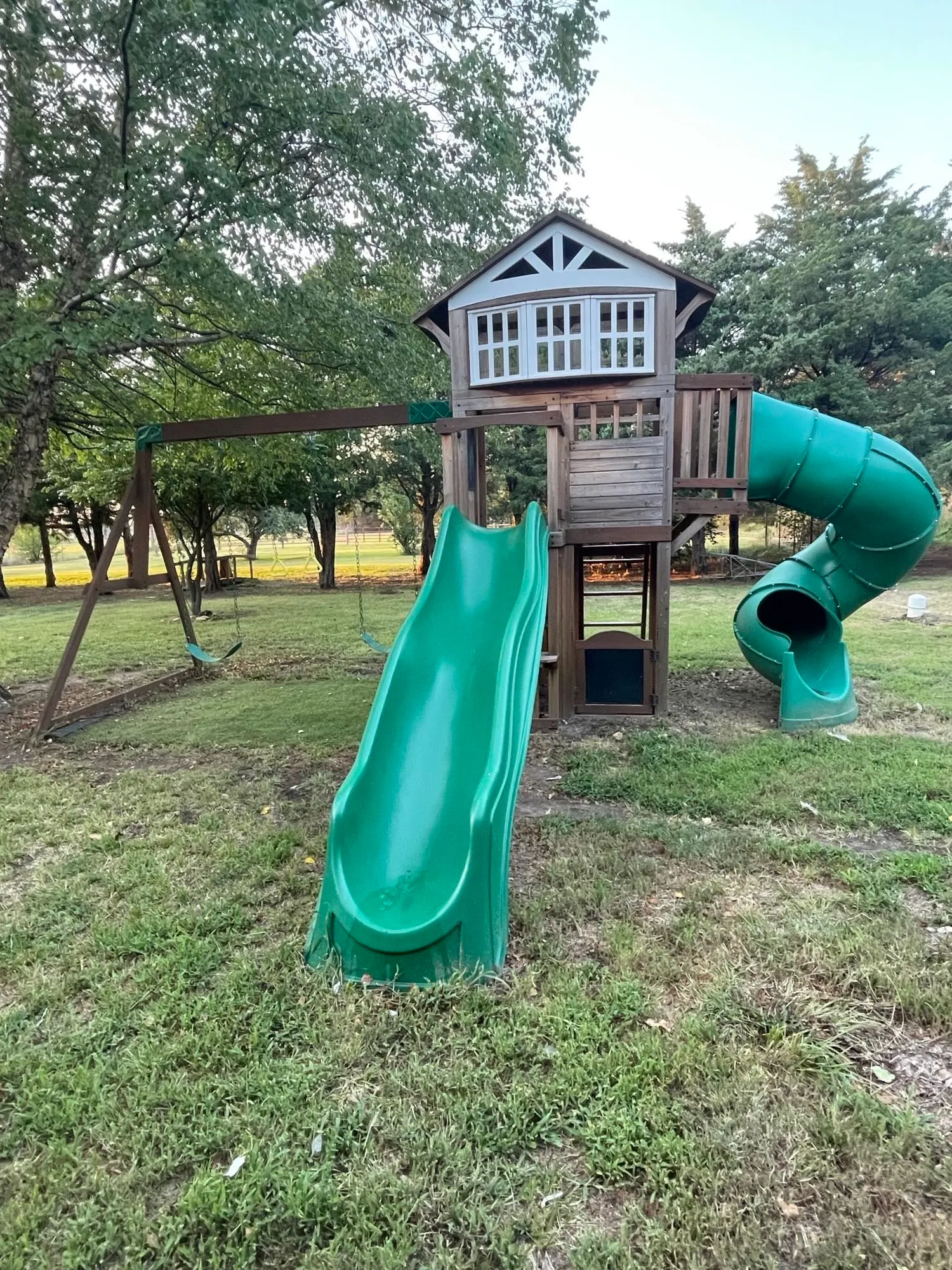 Great Bend, Kansas 67530, United States, 7 Bedrooms Bedrooms, ,4 BathroomsBathrooms,Residential,Active,144126