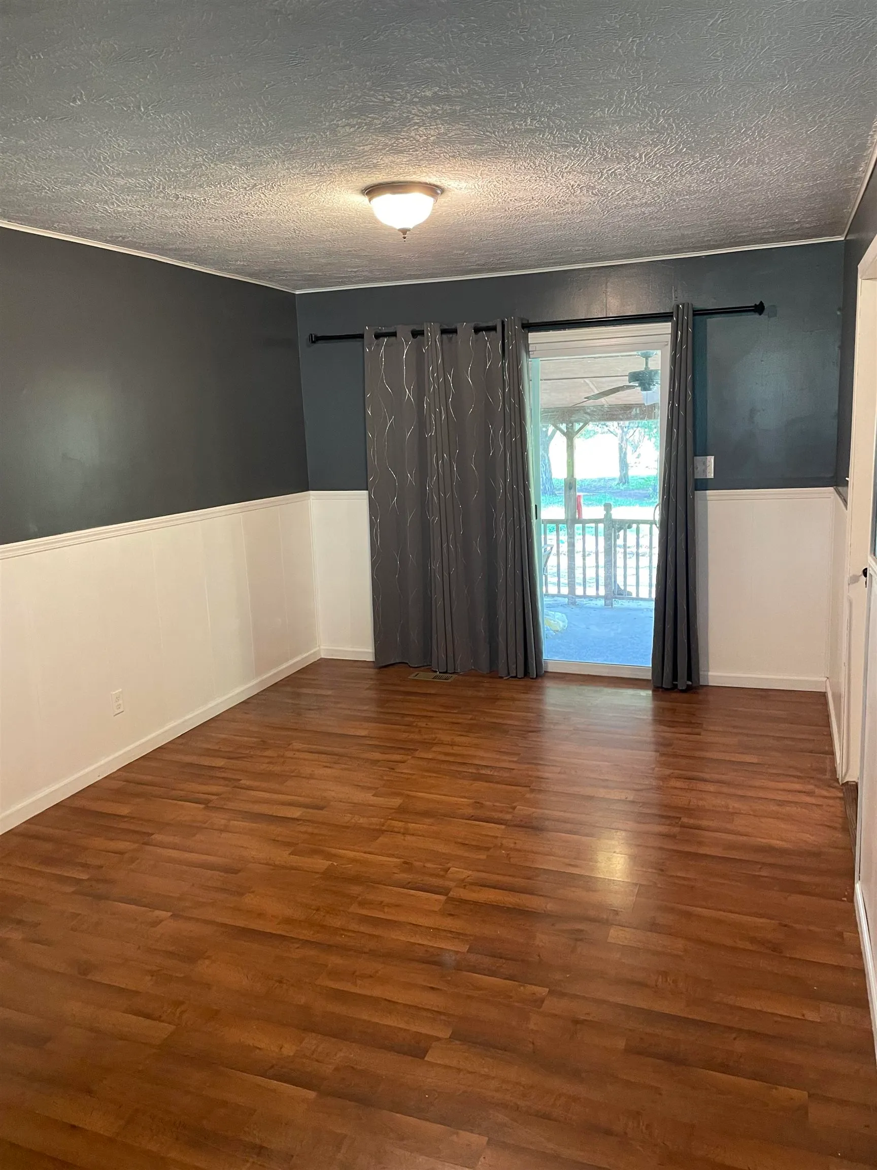 Great Bend, Kansas 67530, United States, 7 Bedrooms Bedrooms, ,4 BathroomsBathrooms,Residential,Active,144126