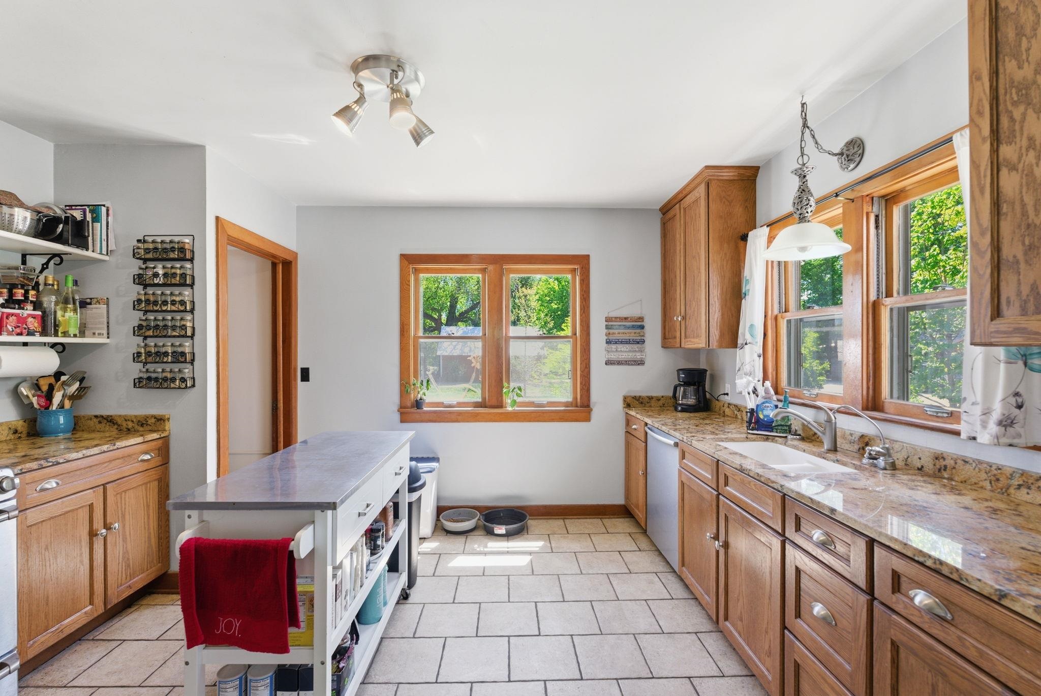 Hesston, Kansas, 67062, United States, 5 Bedrooms Bedrooms, ,2 BathroomsBathrooms,Residential,Active,2042678
