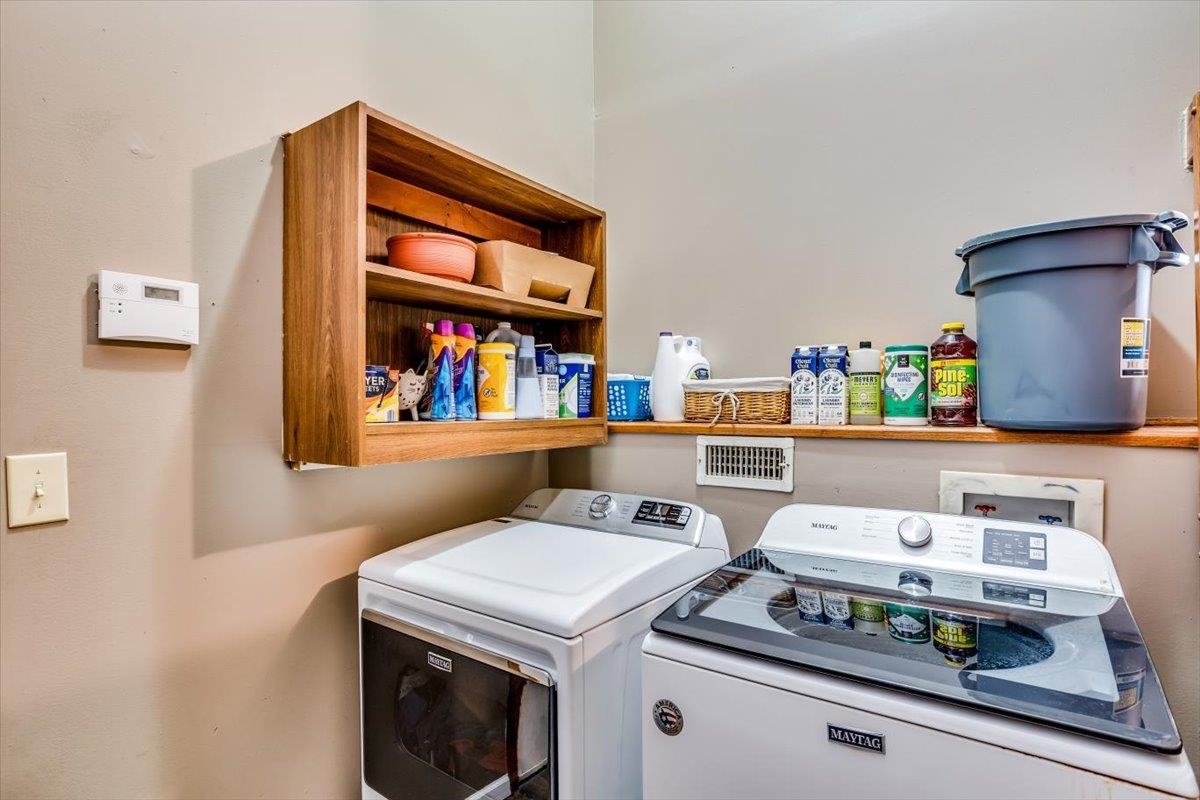 301 S Rock Rd, Derby, Kansas image 13