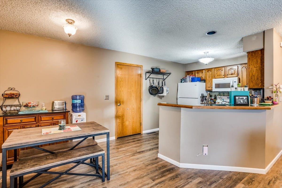 301 S Rock Rd, Derby, Kansas image 9