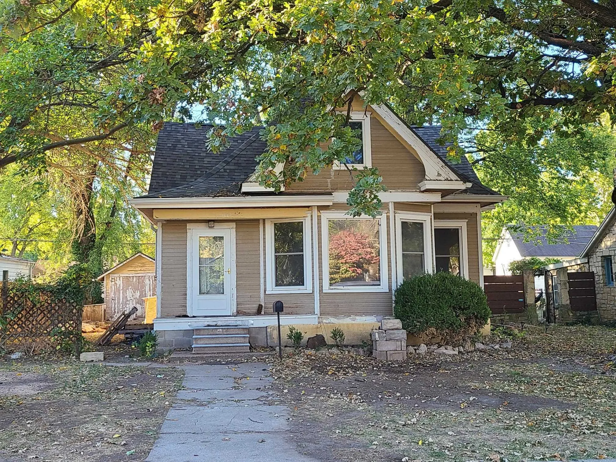 Winfield, Kansas 67156, United States, 3 Bedrooms Bedrooms, ,2 BathroomsBathrooms,Residential,Active,147143