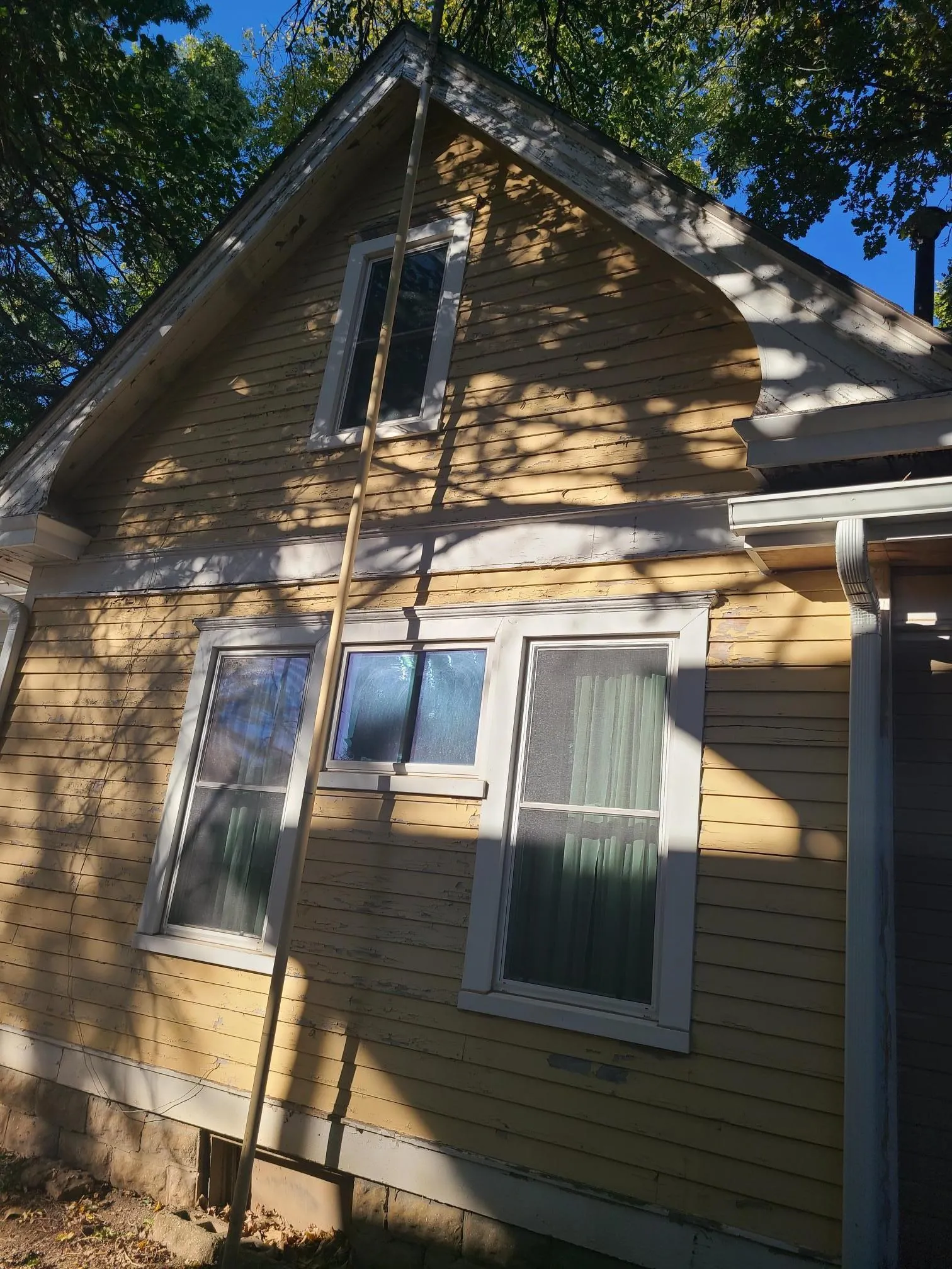 Winfield, Kansas 67156, United States, 3 Bedrooms Bedrooms, ,2 BathroomsBathrooms,Residential,Active,147143