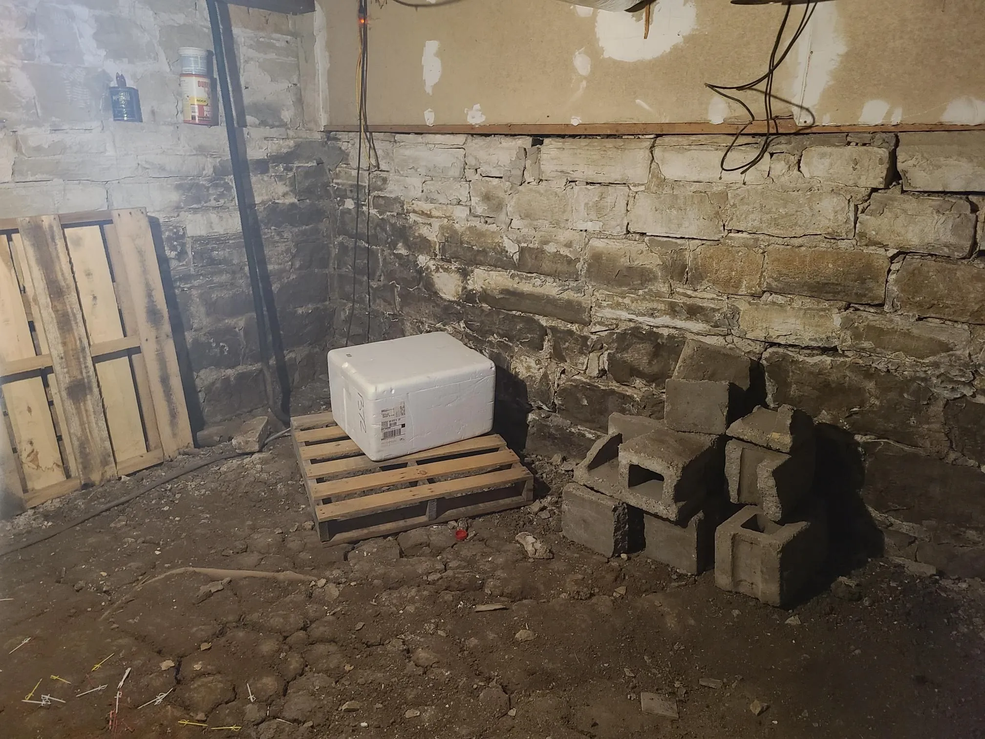 Winfield, Kansas 67156, United States, 3 Bedrooms Bedrooms, ,2 BathroomsBathrooms,Residential,Active,147143