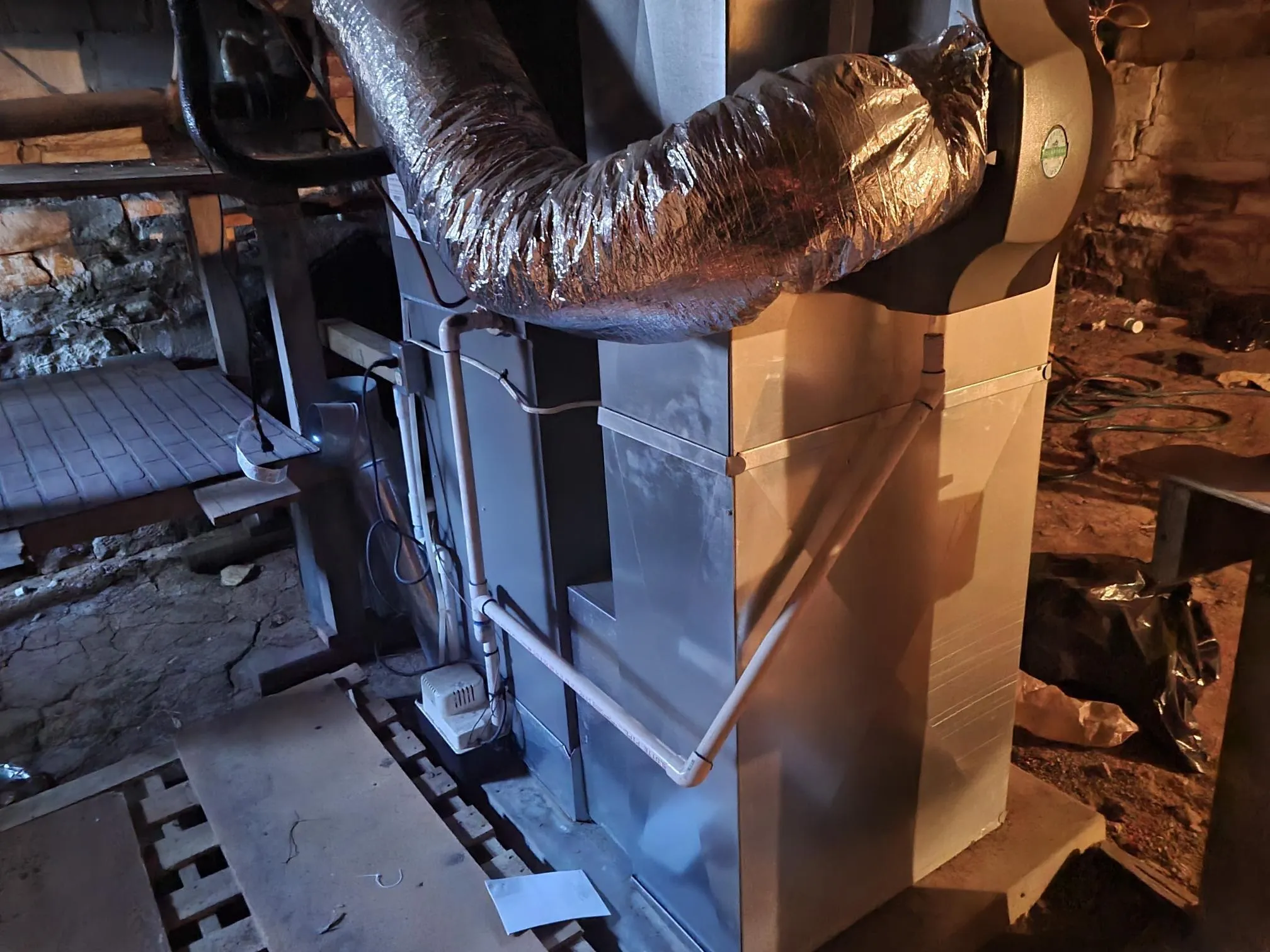 Winfield, Kansas 67156, United States, 3 Bedrooms Bedrooms, ,2 BathroomsBathrooms,Residential,Active,147143