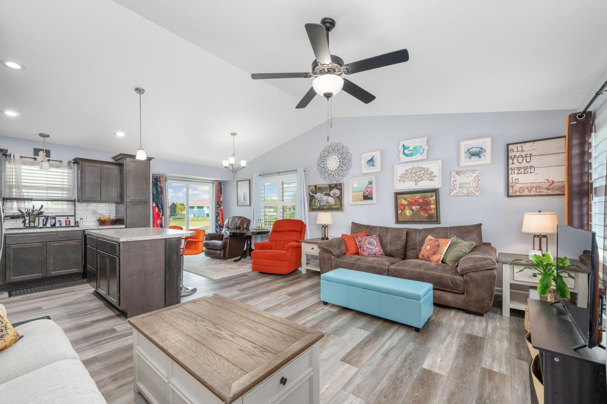 2236 W Country Lakes St, Haysville, Virginia image 3