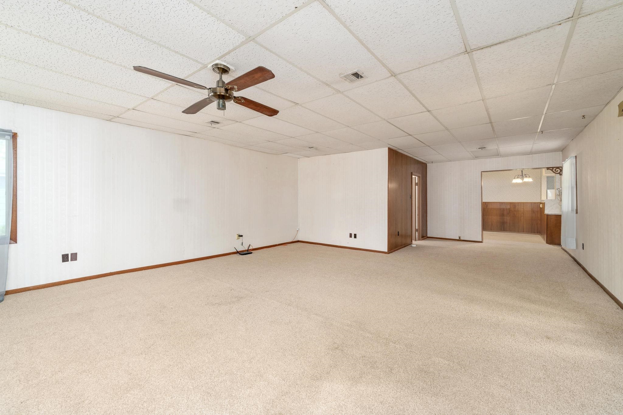 418 S Briarwood, Norwich, Kansas image 7