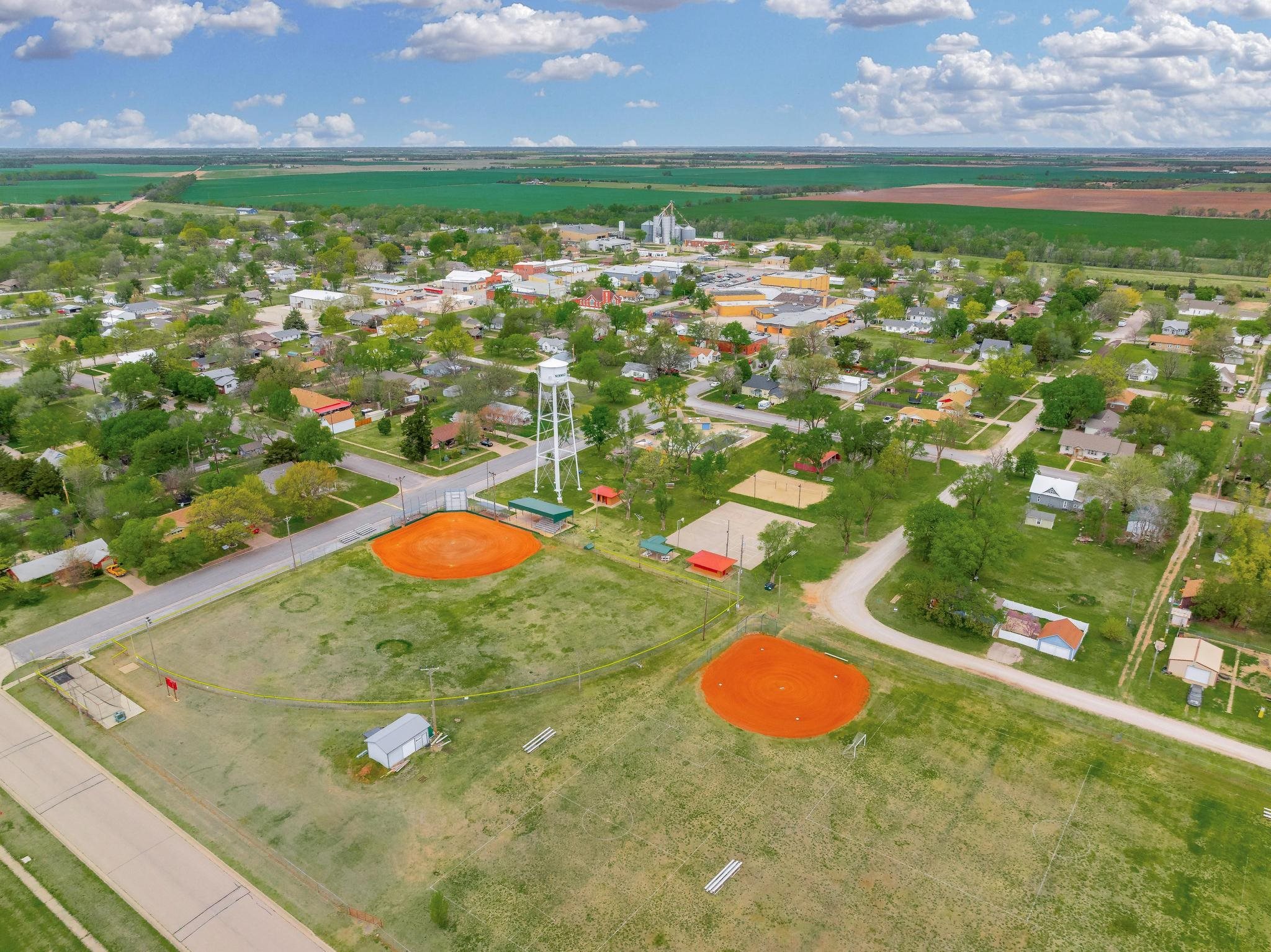 418 S Briarwood, Norwich, Kansas image 33