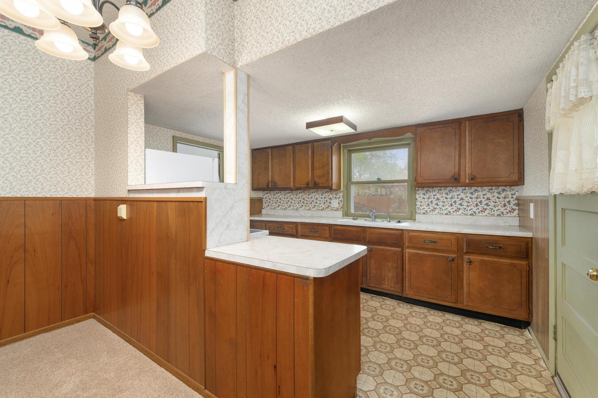 418 S Briarwood, Norwich, Kansas image 14