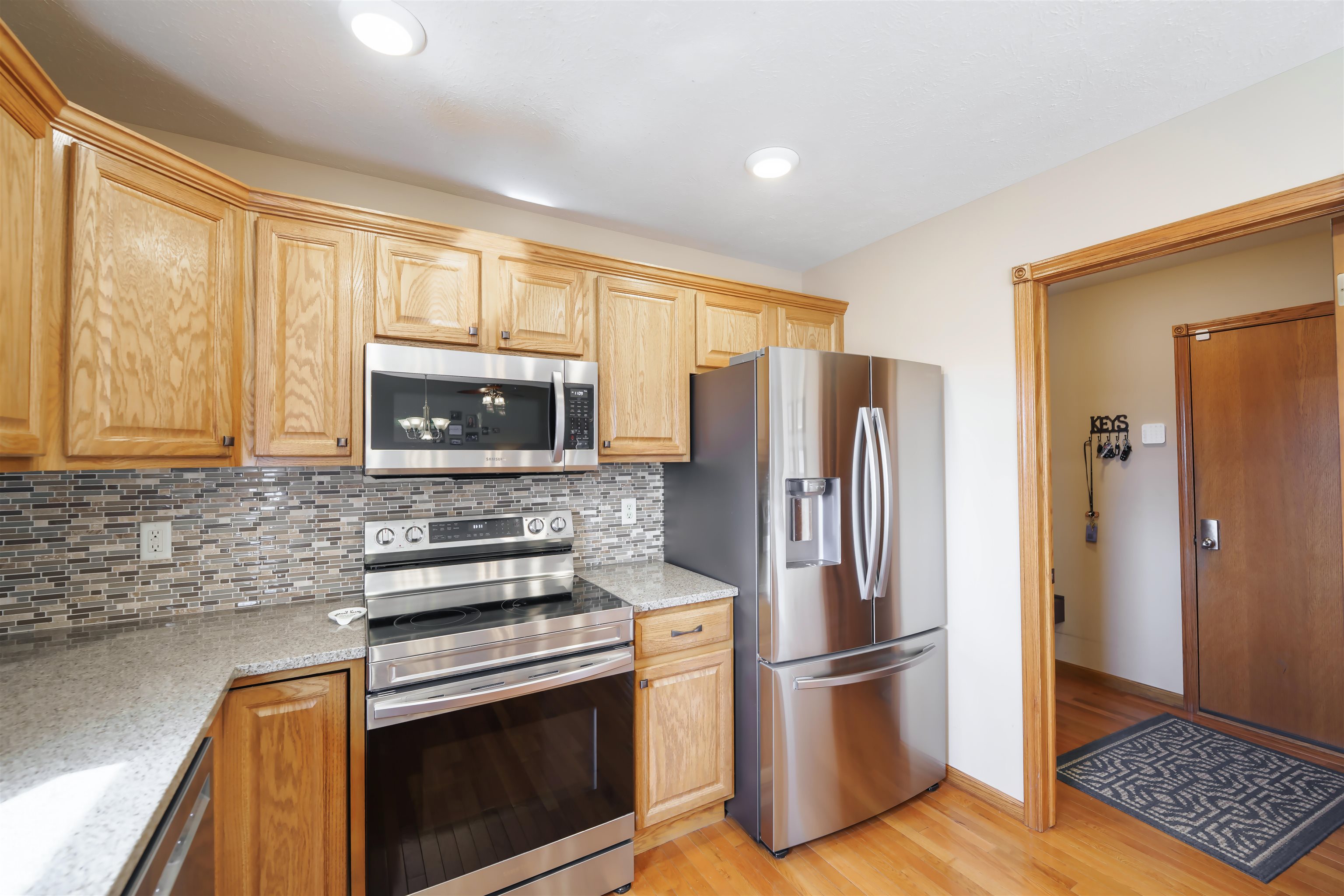 2928 Jack Cir, Salina, Kansas image 11