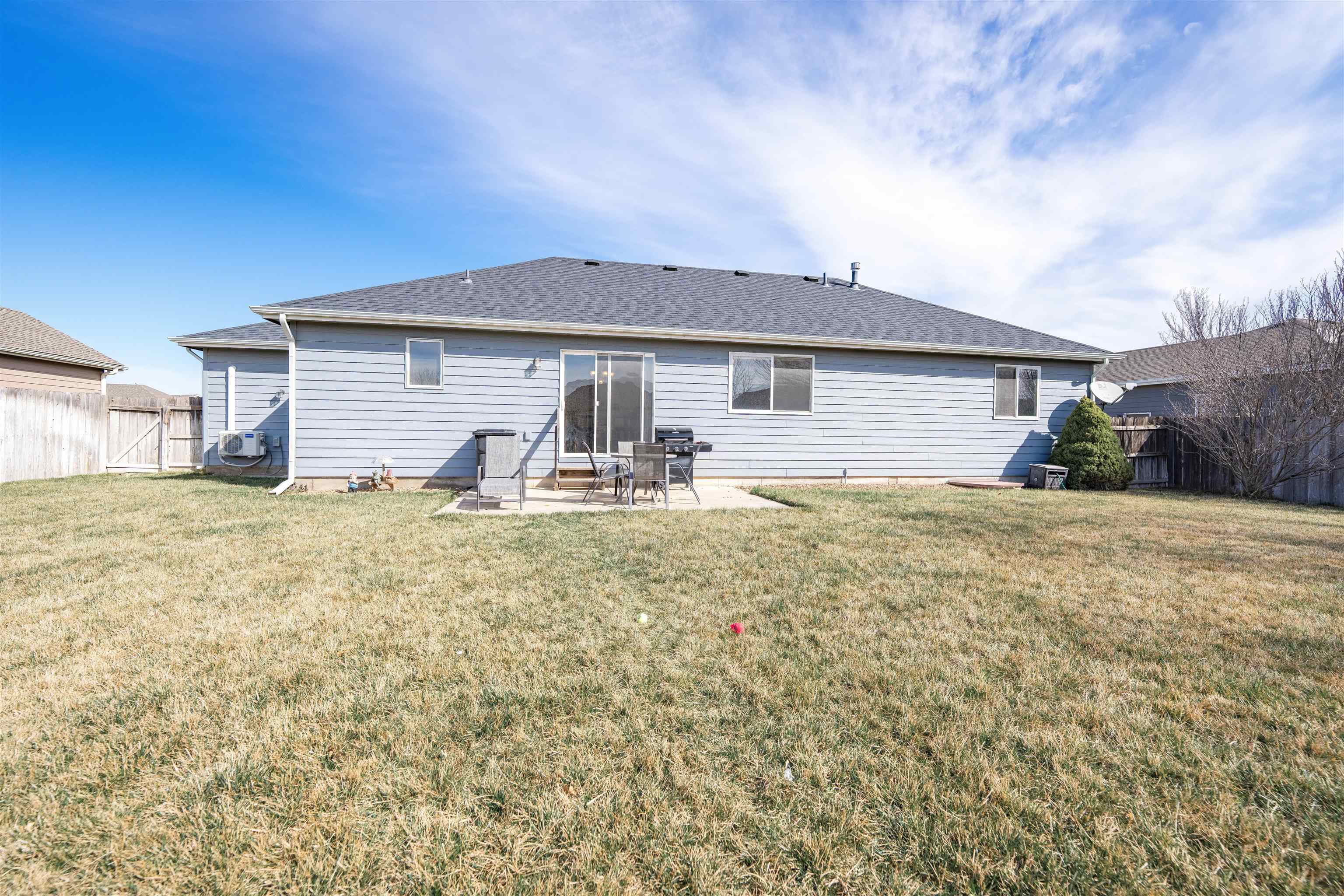 2928 Jack Cir, Salina, Kansas image 27