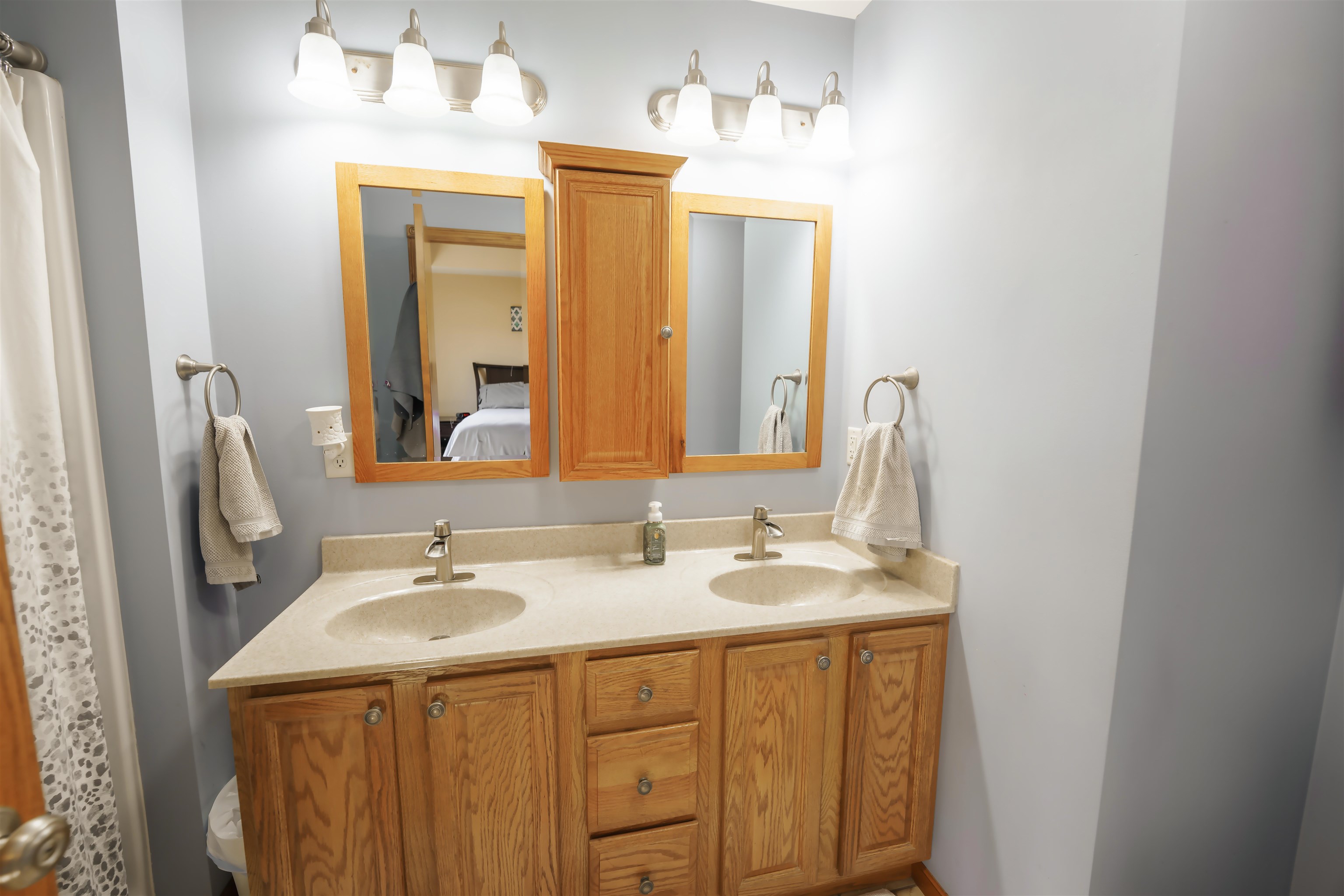 2928 Jack Cir, Salina, Kansas image 18