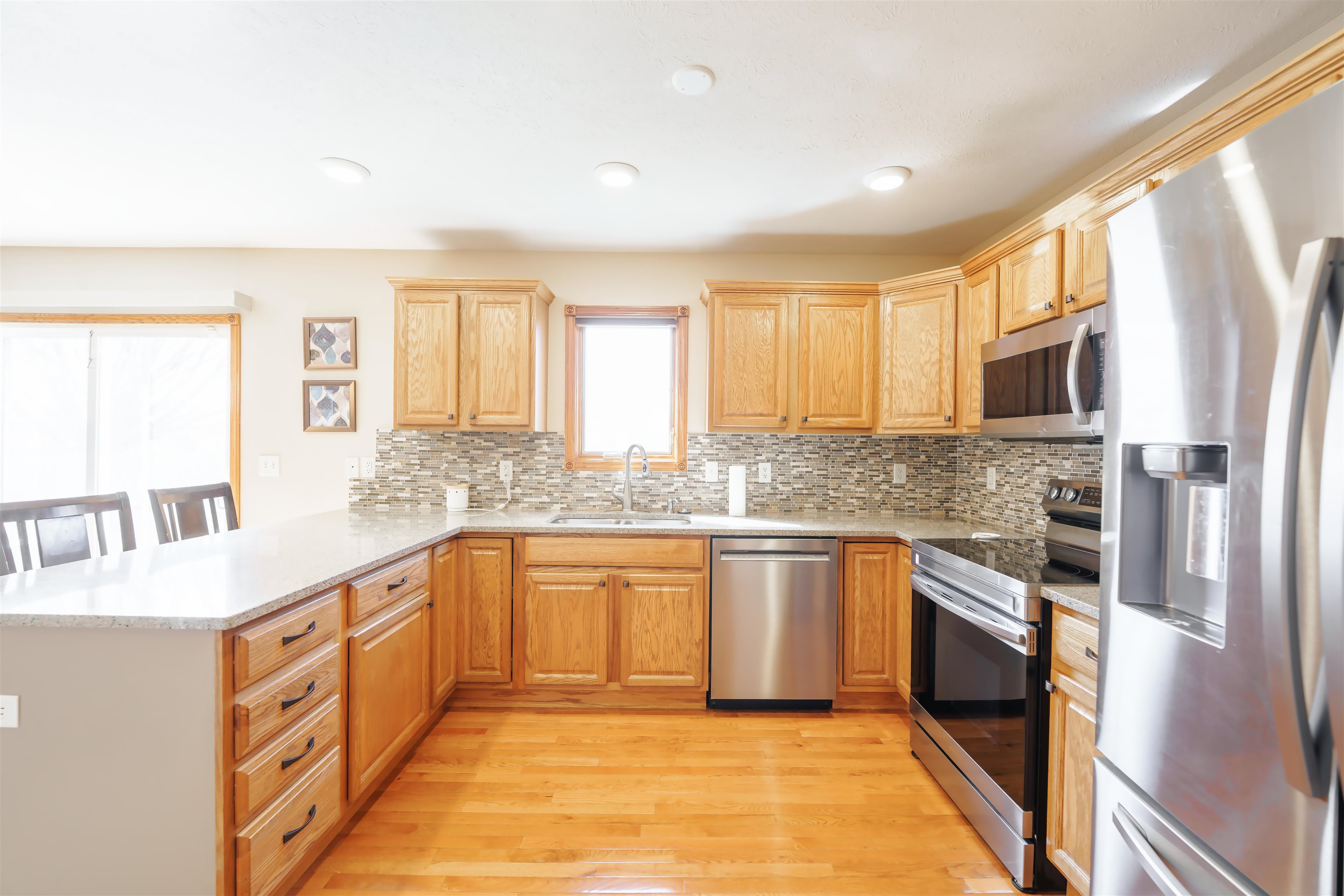 2928 Jack Cir, Salina, Kansas image 9