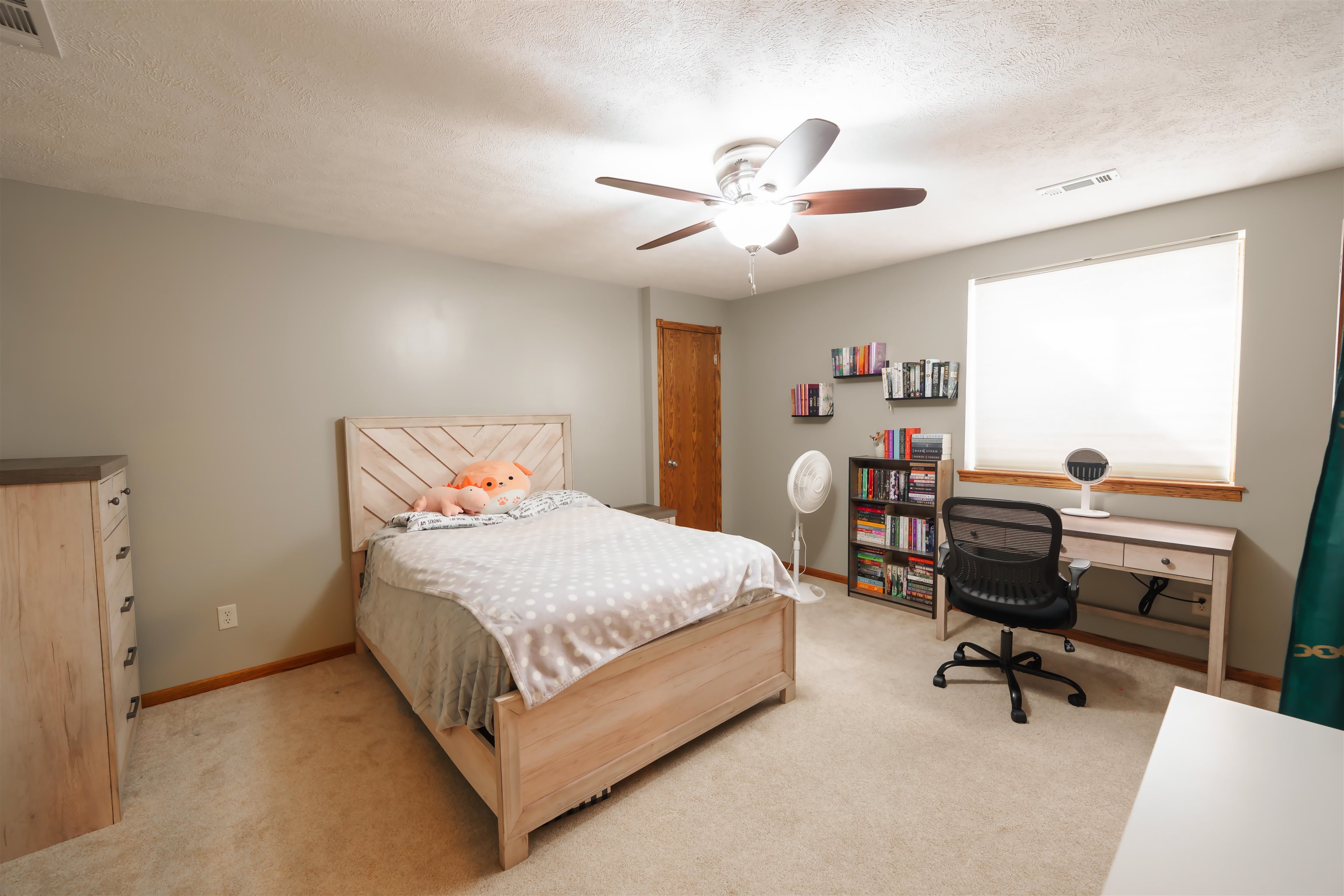 2928 Jack Cir, Salina, Kansas image 25