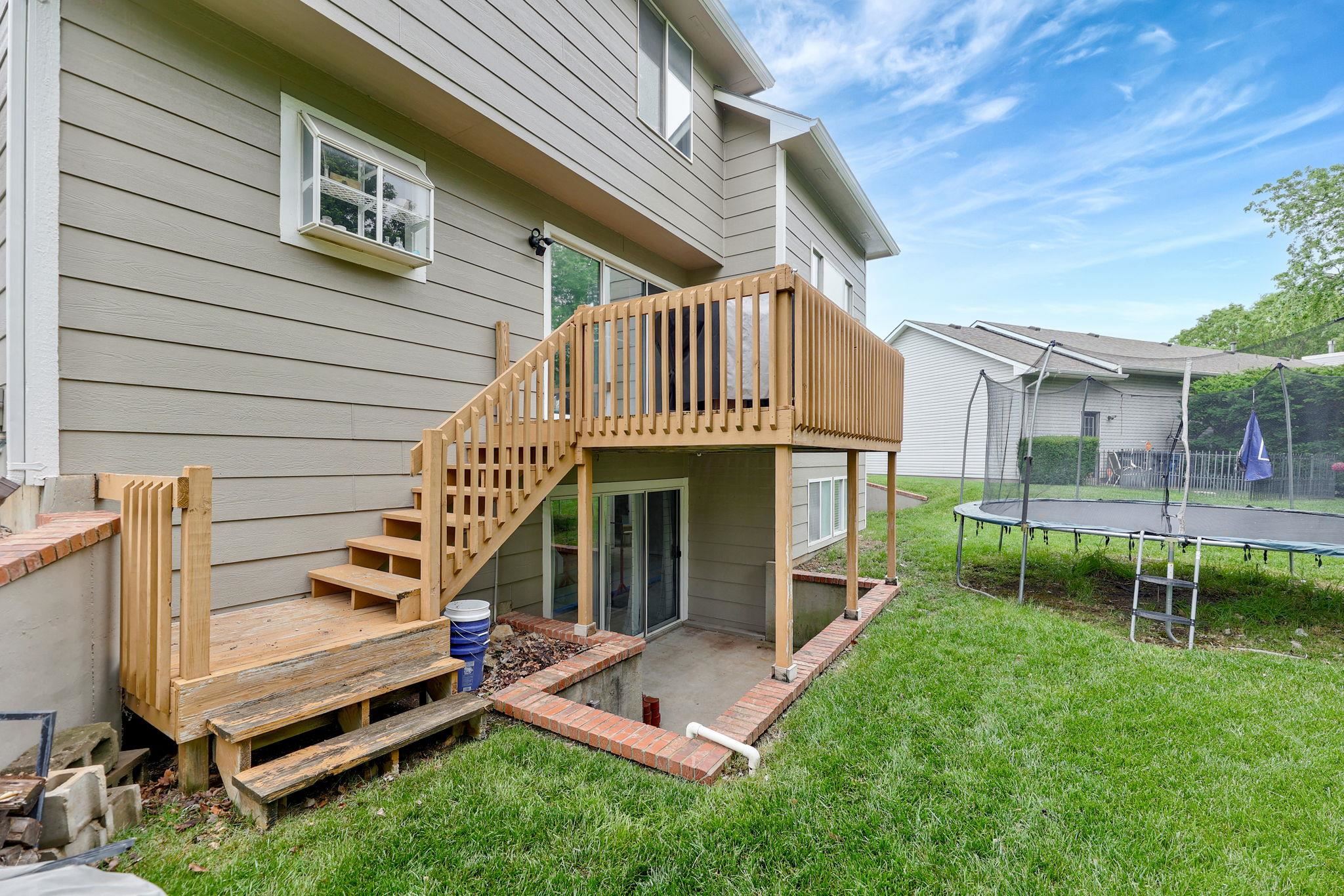 416 Country Hills Dr, Augusta, Kansas image 32