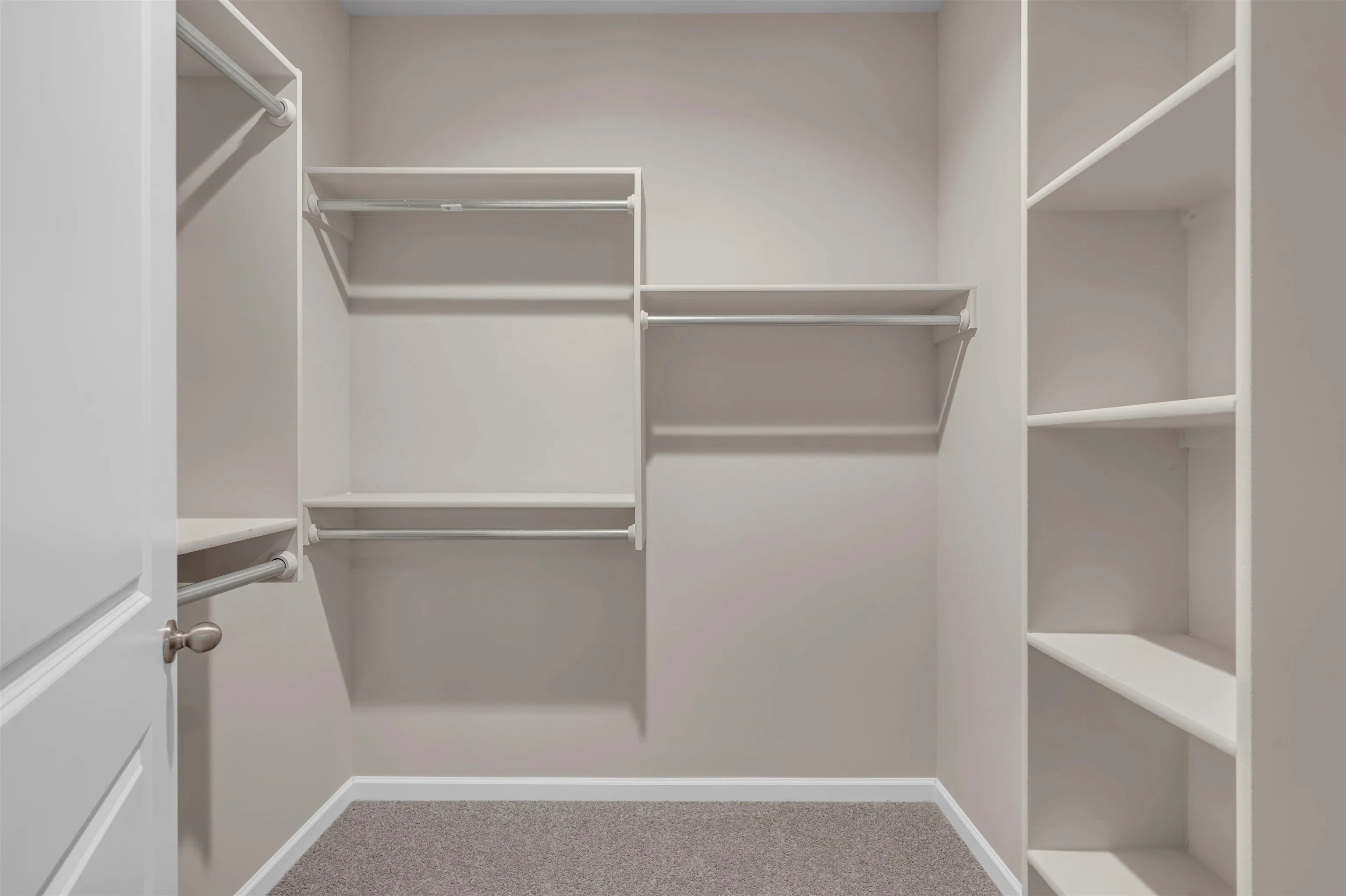 Garden Plain, Kansas 67050, United States, 4 Bedrooms Bedrooms, ,2 BathroomsBathrooms,Residential,Pending,47203