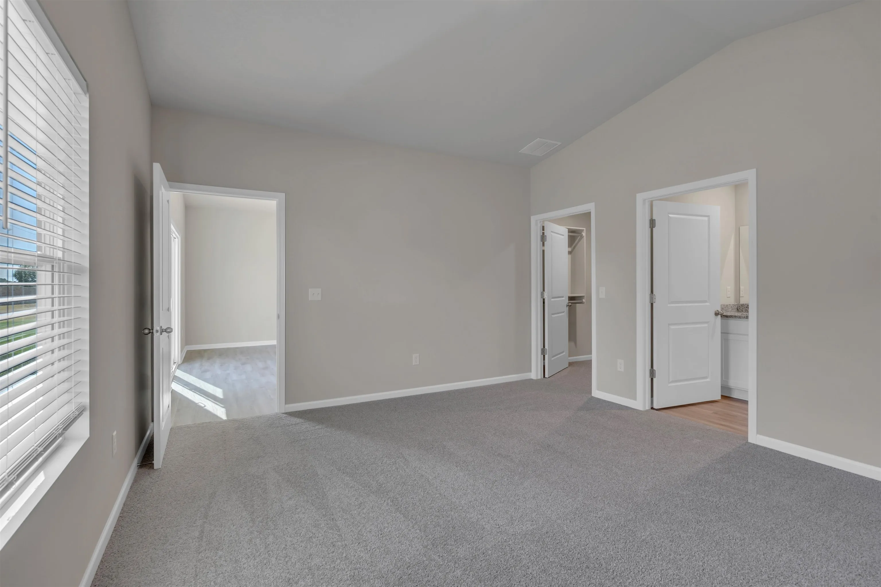 Garden Plain, Kansas 67050, United States, 4 Bedrooms Bedrooms, ,2 BathroomsBathrooms,Residential,Pending,47203