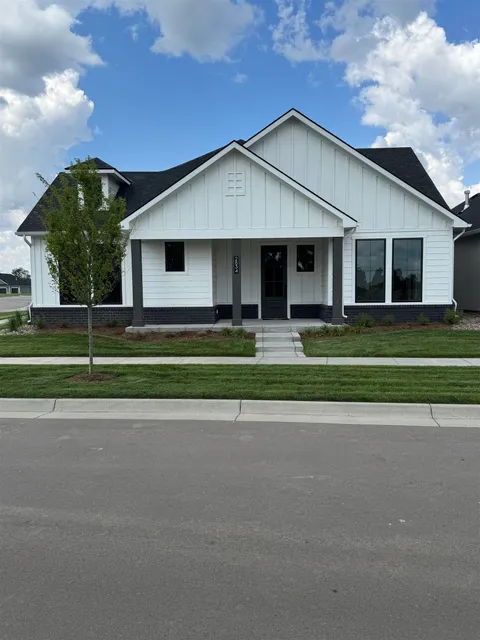 2834 W Shearwater St, Wichita, KS MLS: 655252