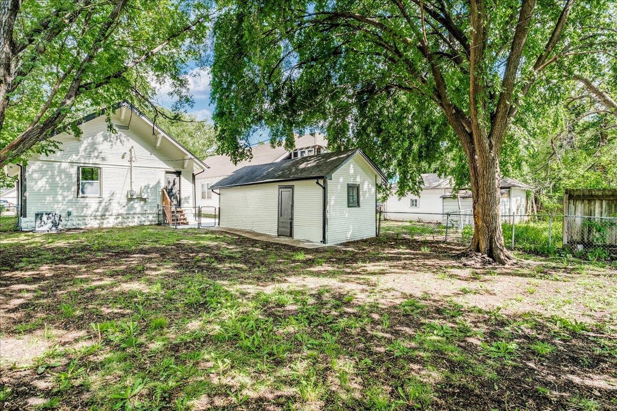 341 S Volutsia Ave, Wichita, Kansas image 34