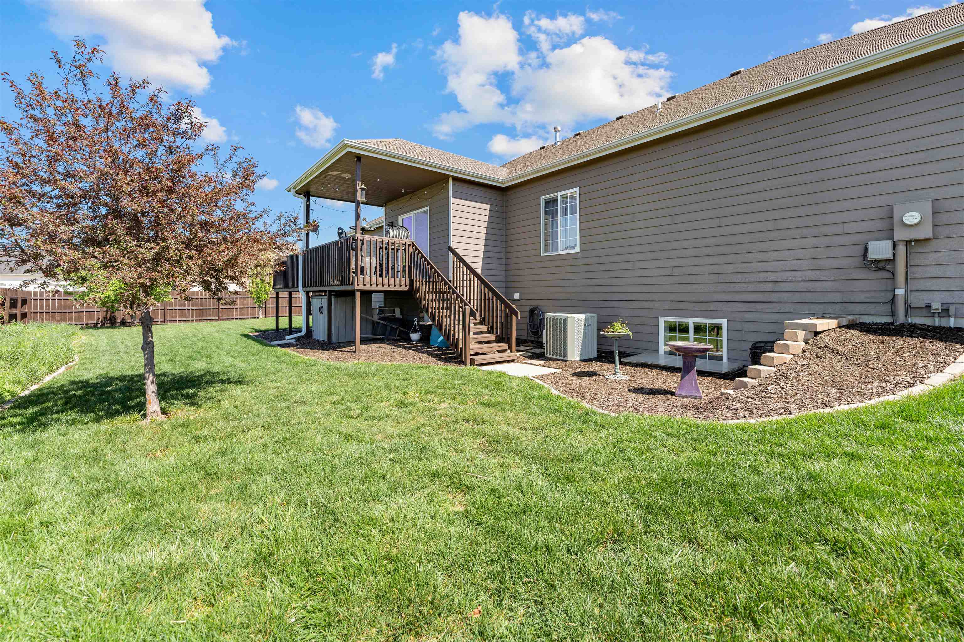 1631 Tanglewood Ln, Salina, Kansas image 34