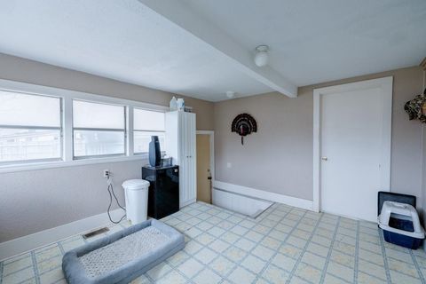 Tiny photo for 516 E 15th Ave, Winfield, KS 67156 (MLS # 669266)