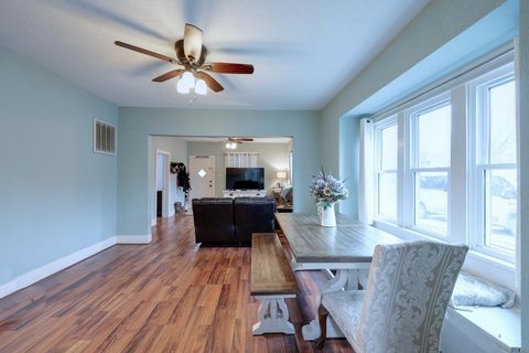 Tiny photo for 516 E 15th Ave, Winfield, KS 67156 (MLS # 669266)