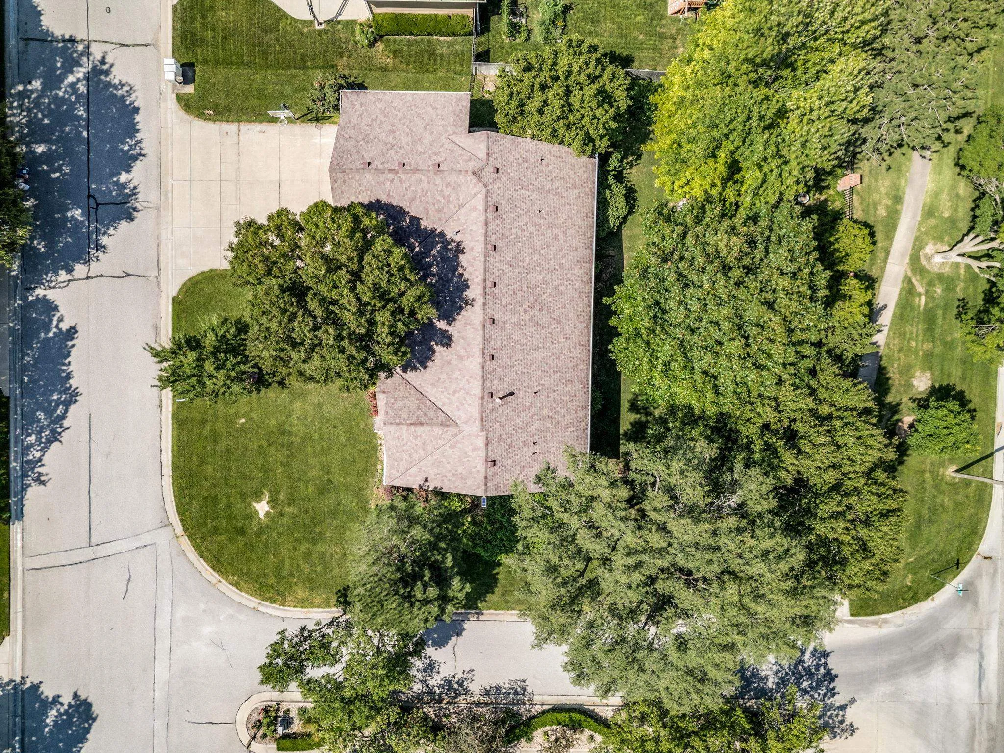 Wichita, Kansas 67235, United States, 4 Bedrooms Bedrooms, ,4 BathroomsBathrooms,Residential,Active,176709