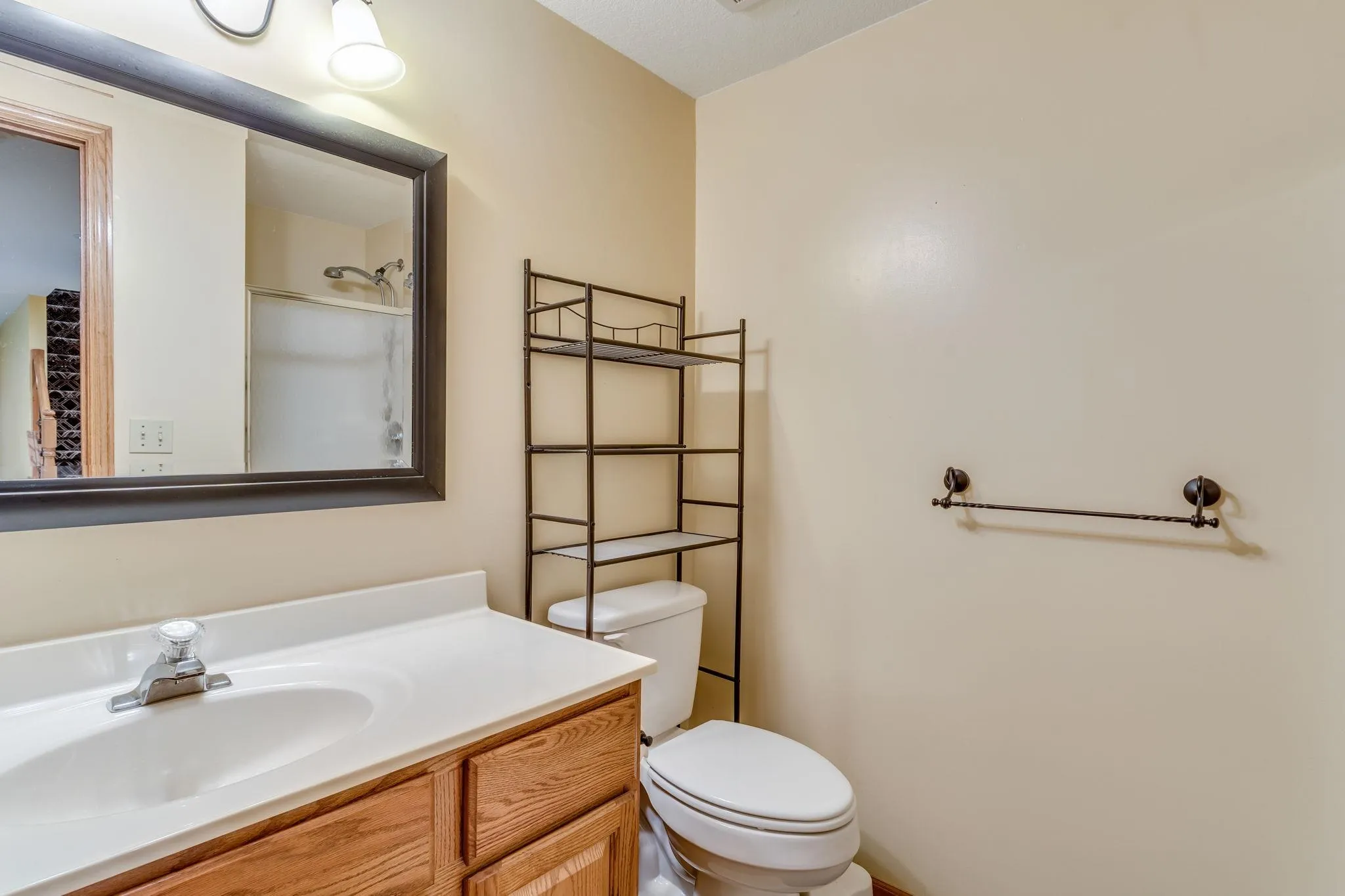 Wichita, Kansas 67235, United States, 4 Bedrooms Bedrooms, ,4 BathroomsBathrooms,Residential,Active,176709