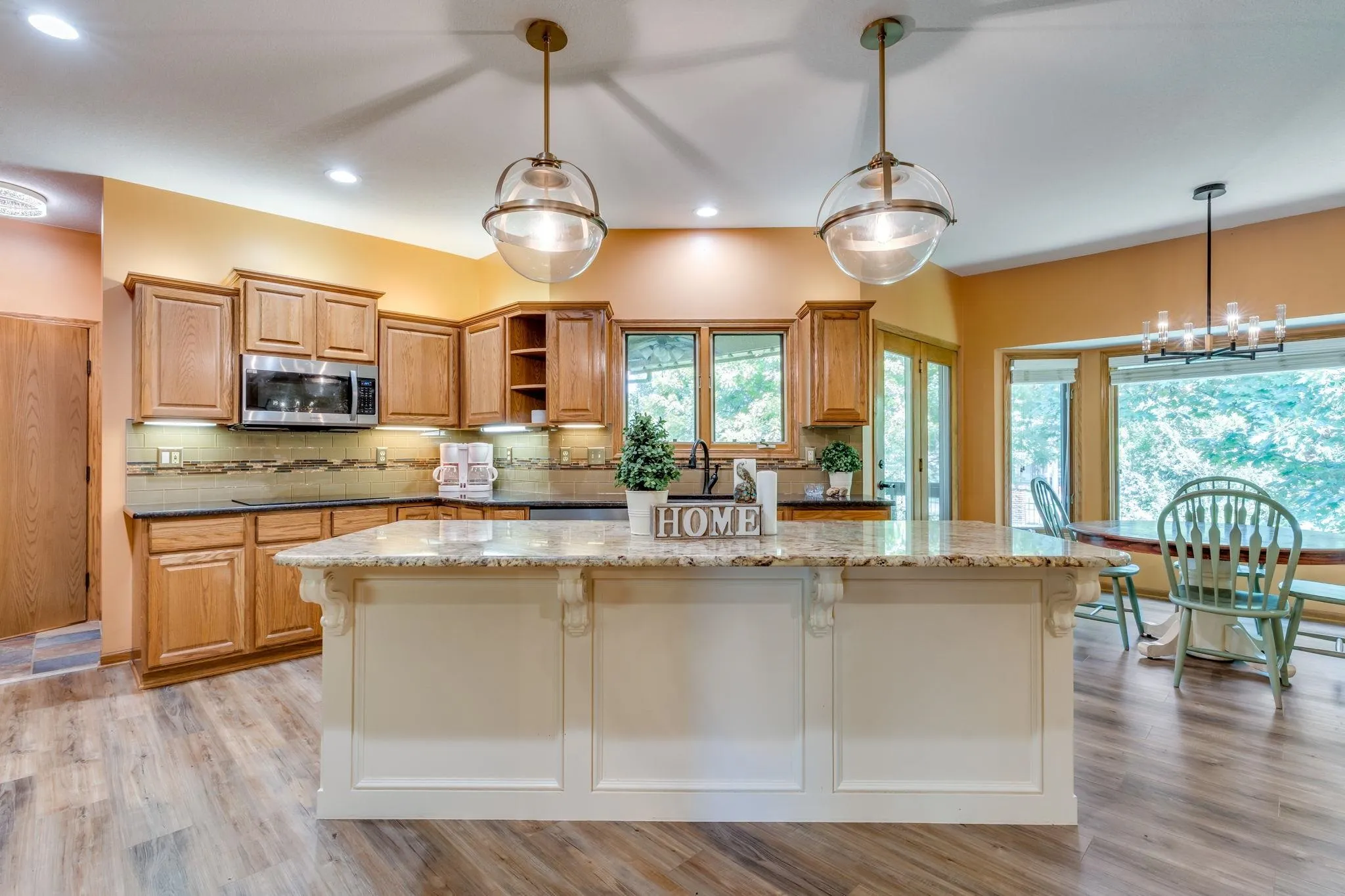 Wichita, Kansas 67235, United States, 4 Bedrooms Bedrooms, ,4 BathroomsBathrooms,Residential,Active,176709