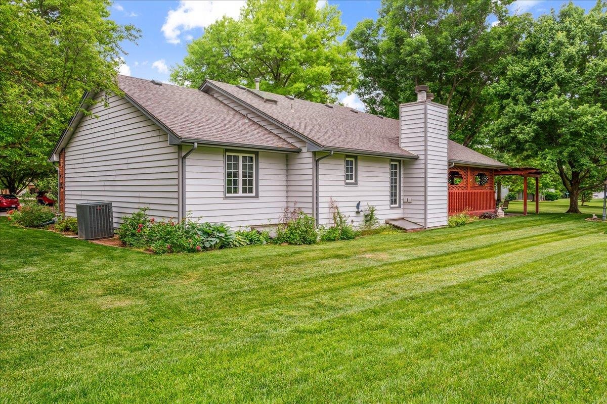 323 N Bay Country Ct, Wichita, Kansas image 36
