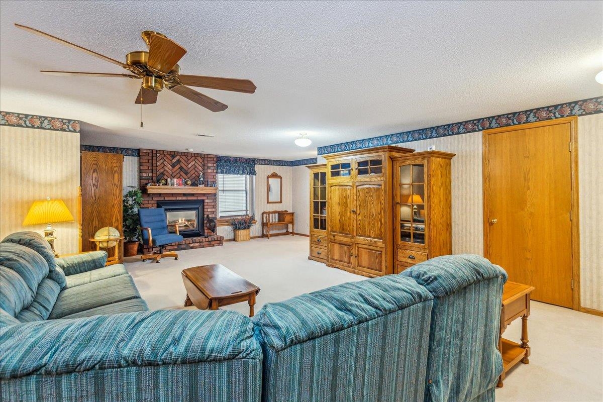 323 N Bay Country Ct, Wichita, Kansas image 26