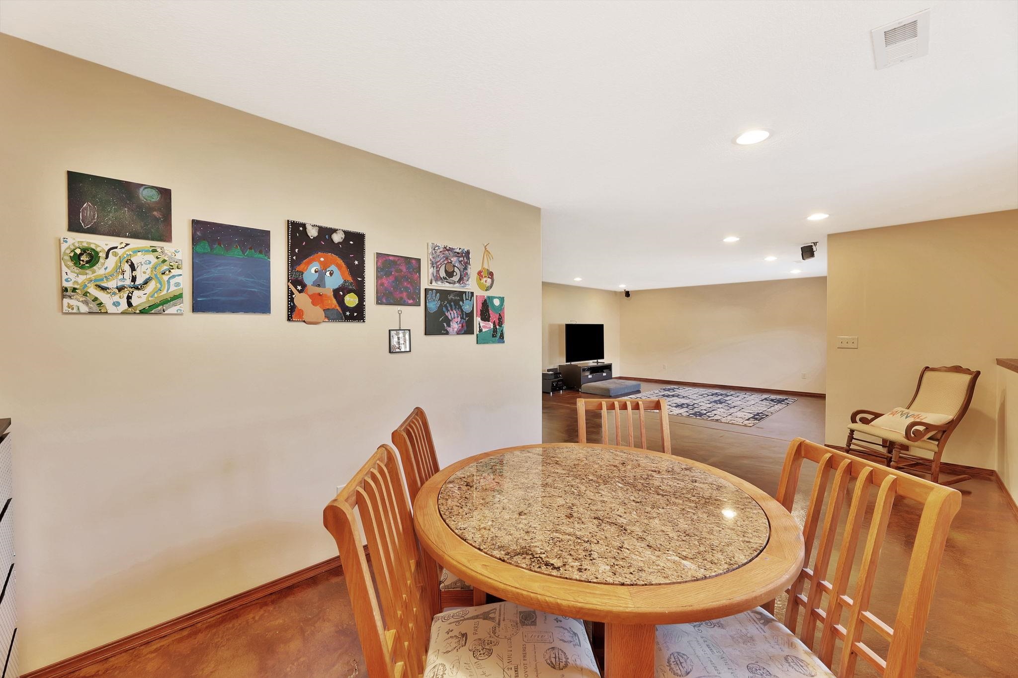 917 N Oak Ridge Ave, Goddard, Kansas image 26