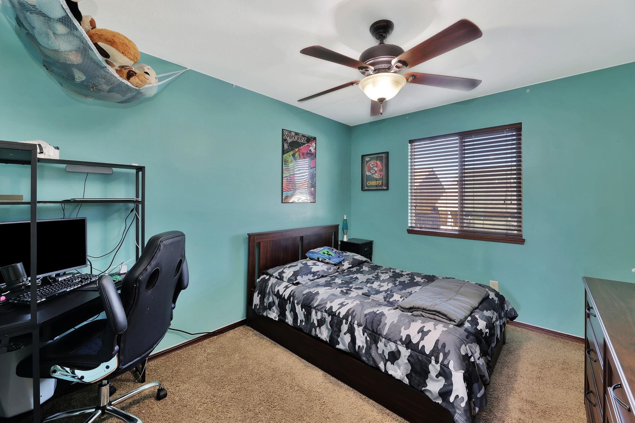 917 N Oak Ridge Ave, Goddard, Kansas image 16