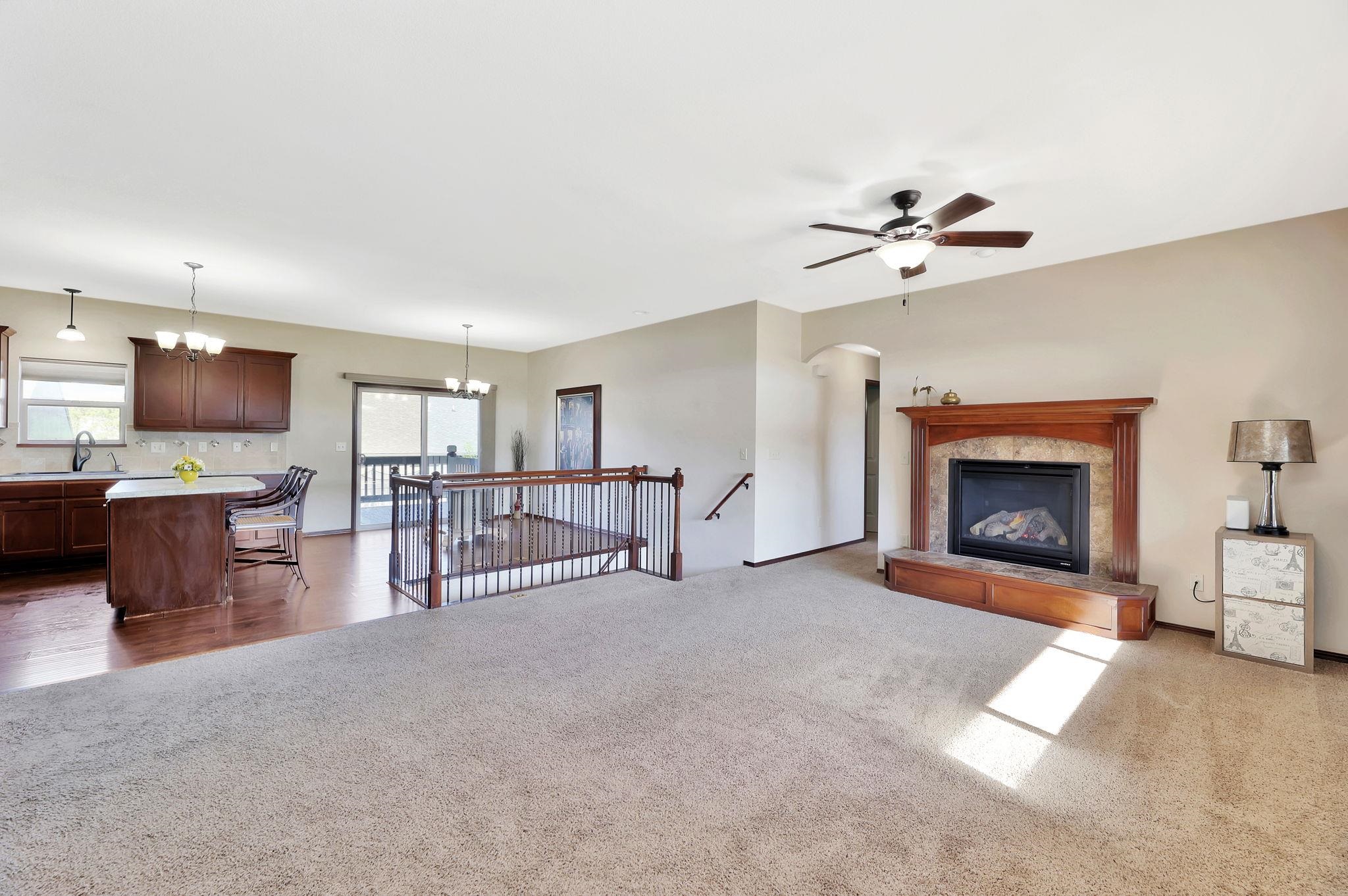 917 N Oak Ridge Ave, Goddard, Kansas image 4