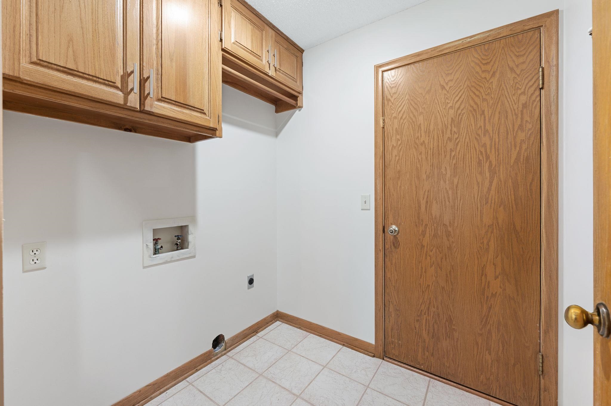 1655 S Bower Dr, Wichita, Kansas image 15