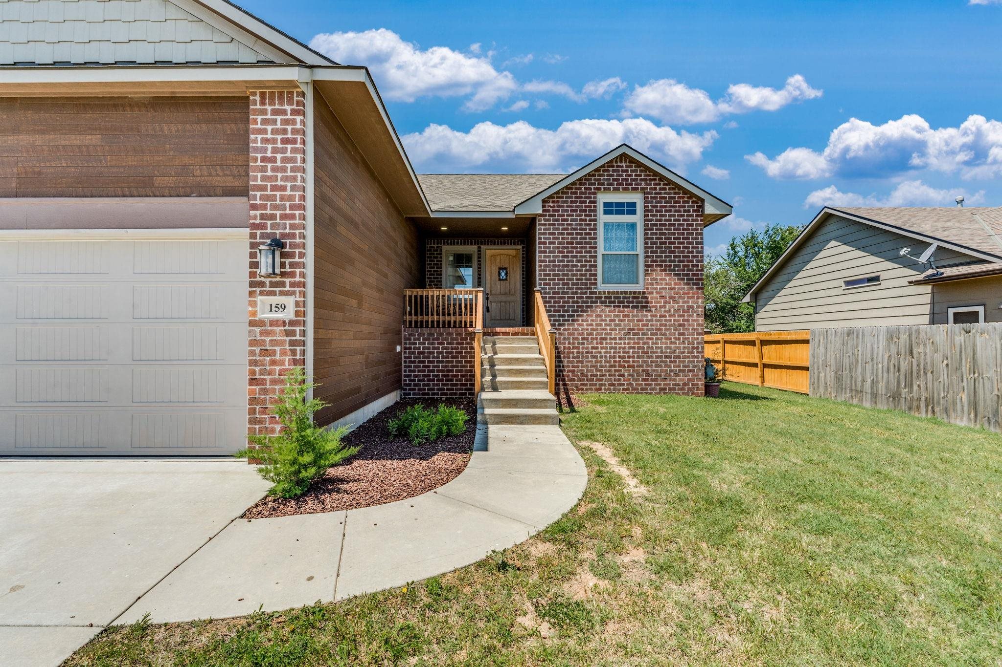 159 N Longhorn Ct, Clearwater, Kansas image 2