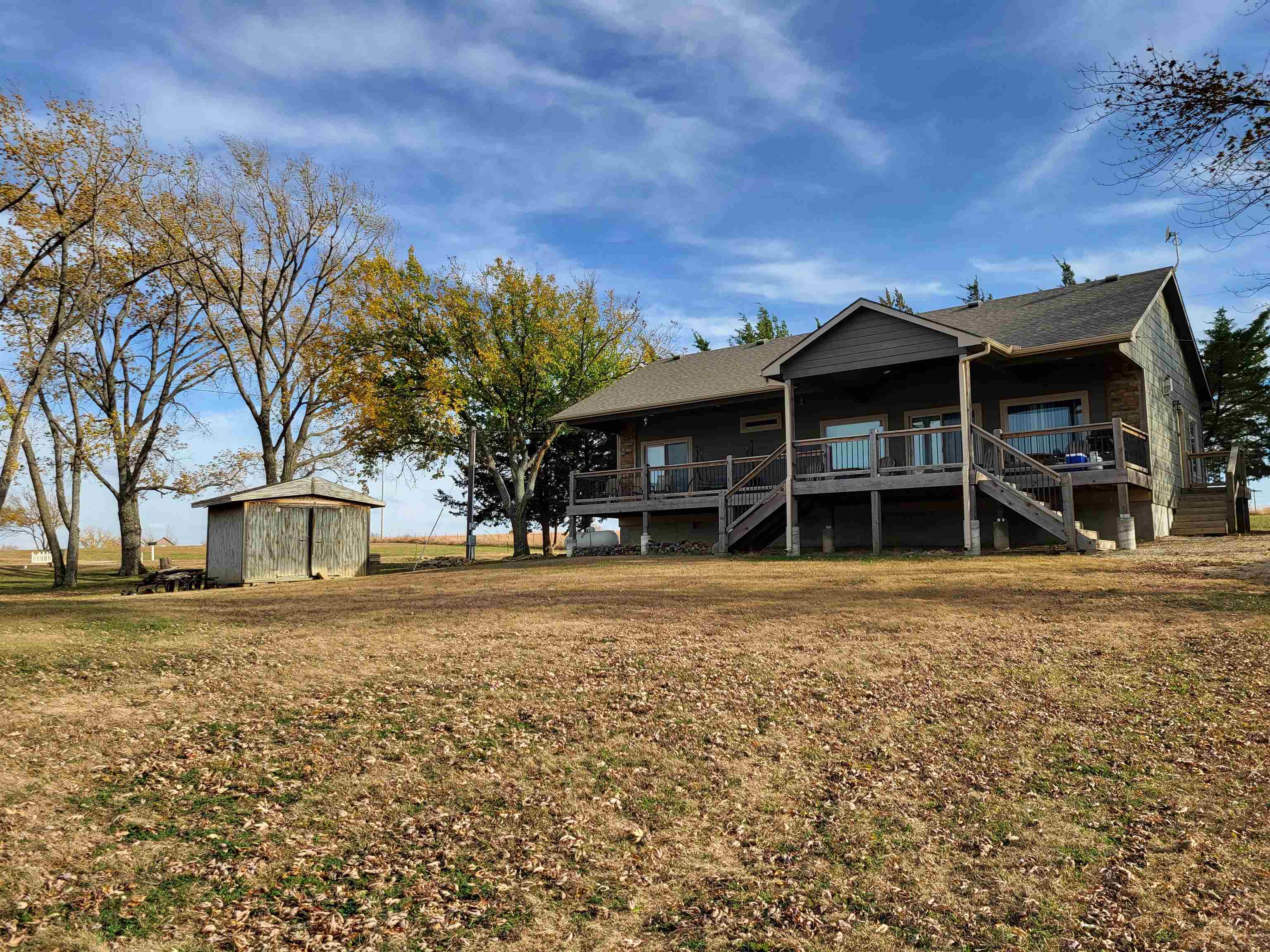 97 Eureka Lake Rd, Eureka, Kansas image 1