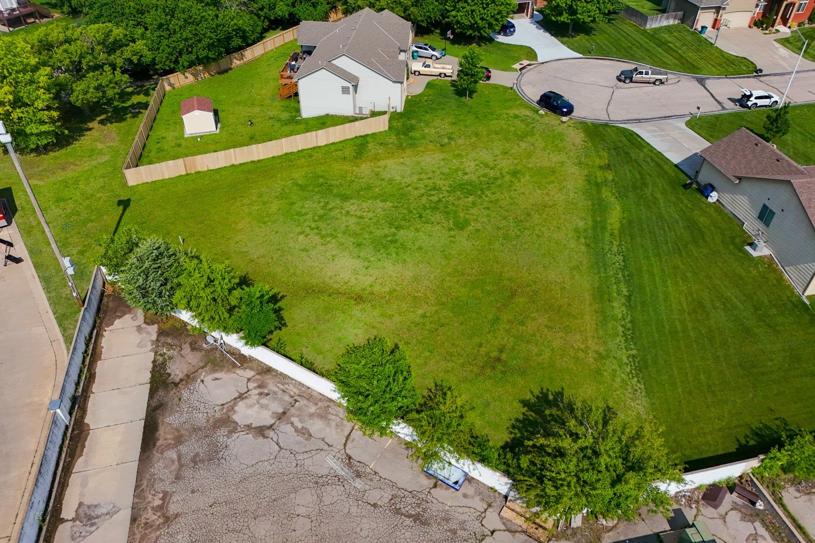 120 W Harmony Cir, Rose Hill, Kansas image 7