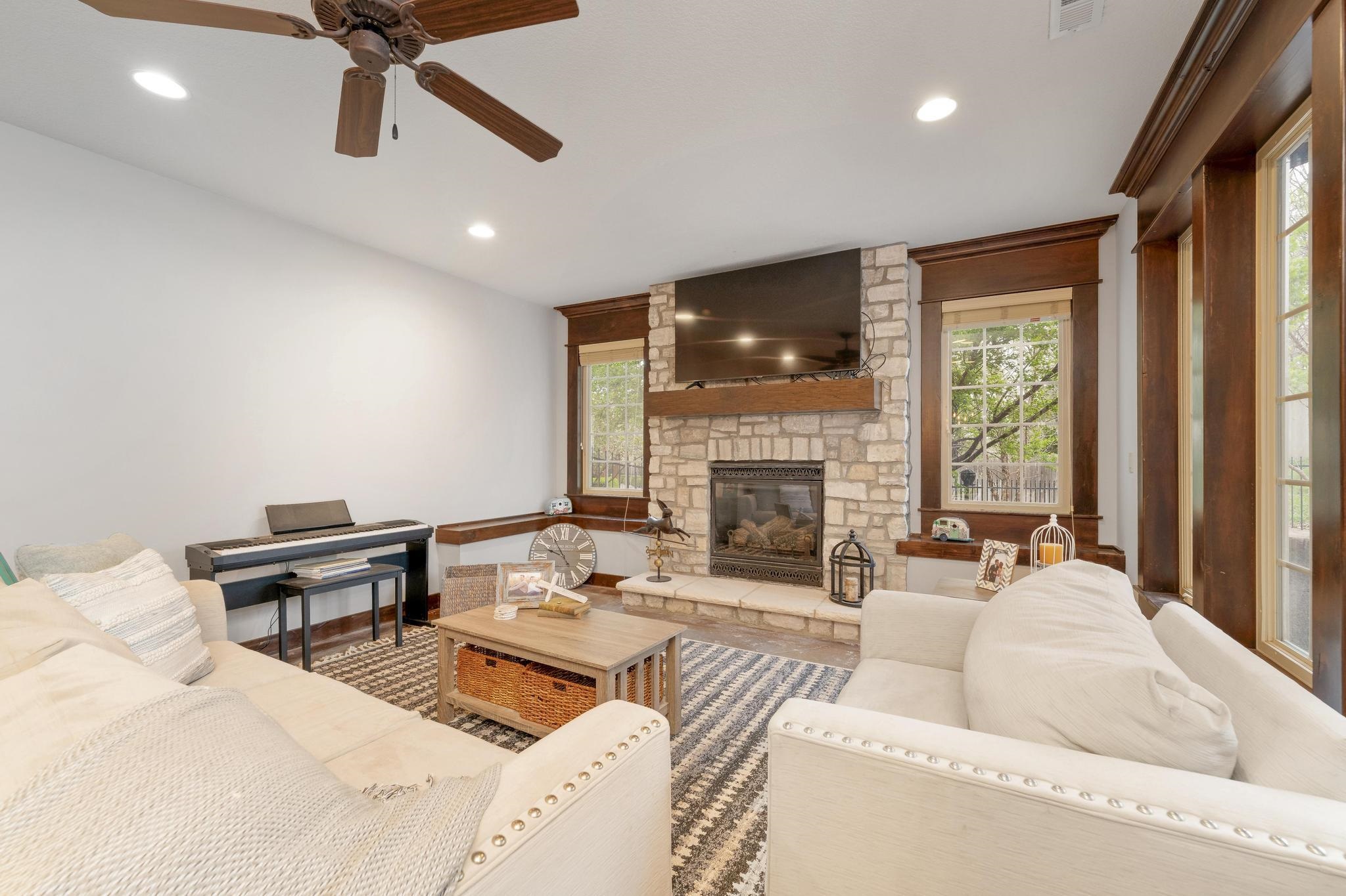 1430 Chaumont Cr Cir, Andover, Kansas image 24
