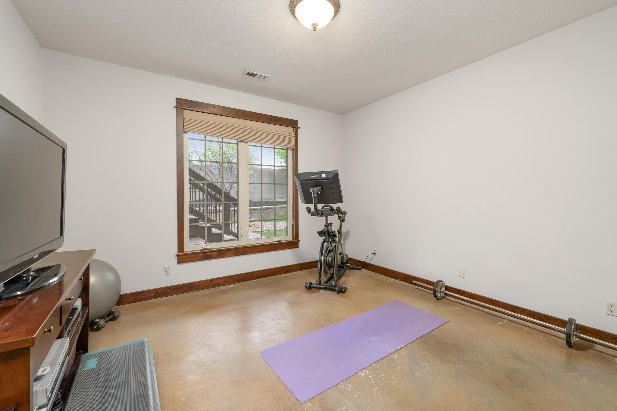 1430 Chaumont Cr Cir, Andover, Kansas image 31