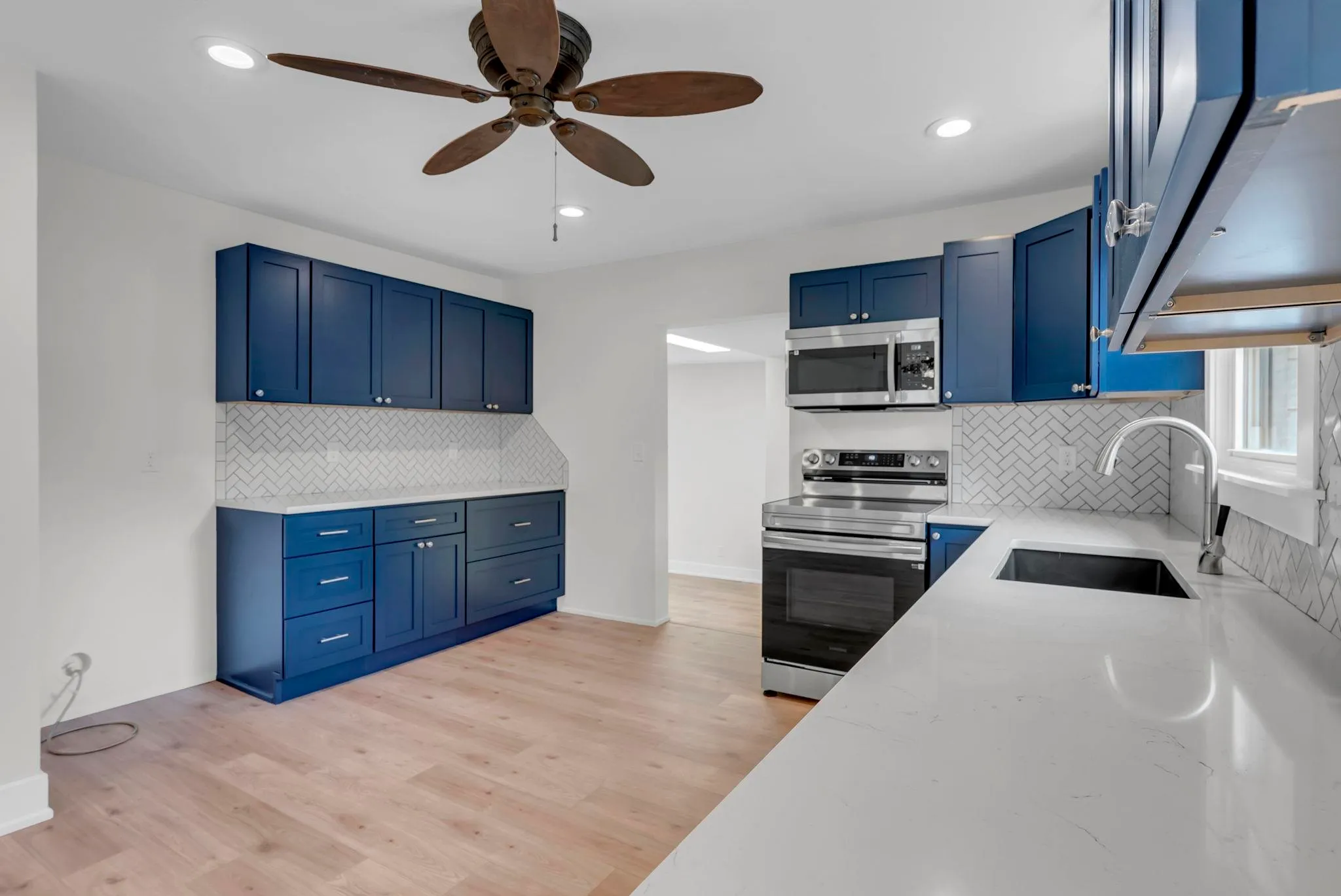 Sedgwick, Kansas 67135, United States, 3 Bedrooms Bedrooms, ,2 BathroomsBathrooms,Residential,Active,147231