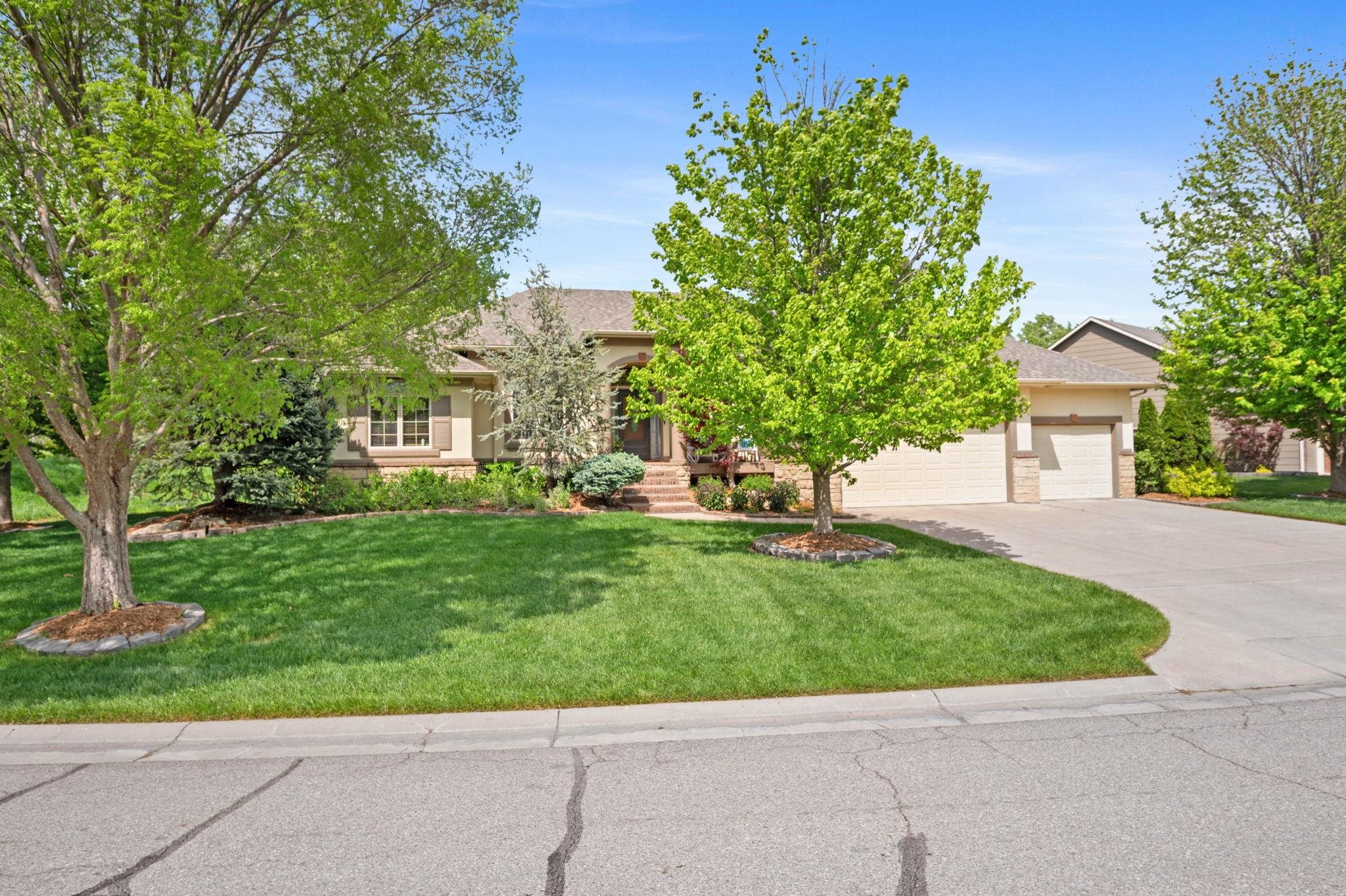 3234 N Brush Creek, Wichita, Kansas image 1