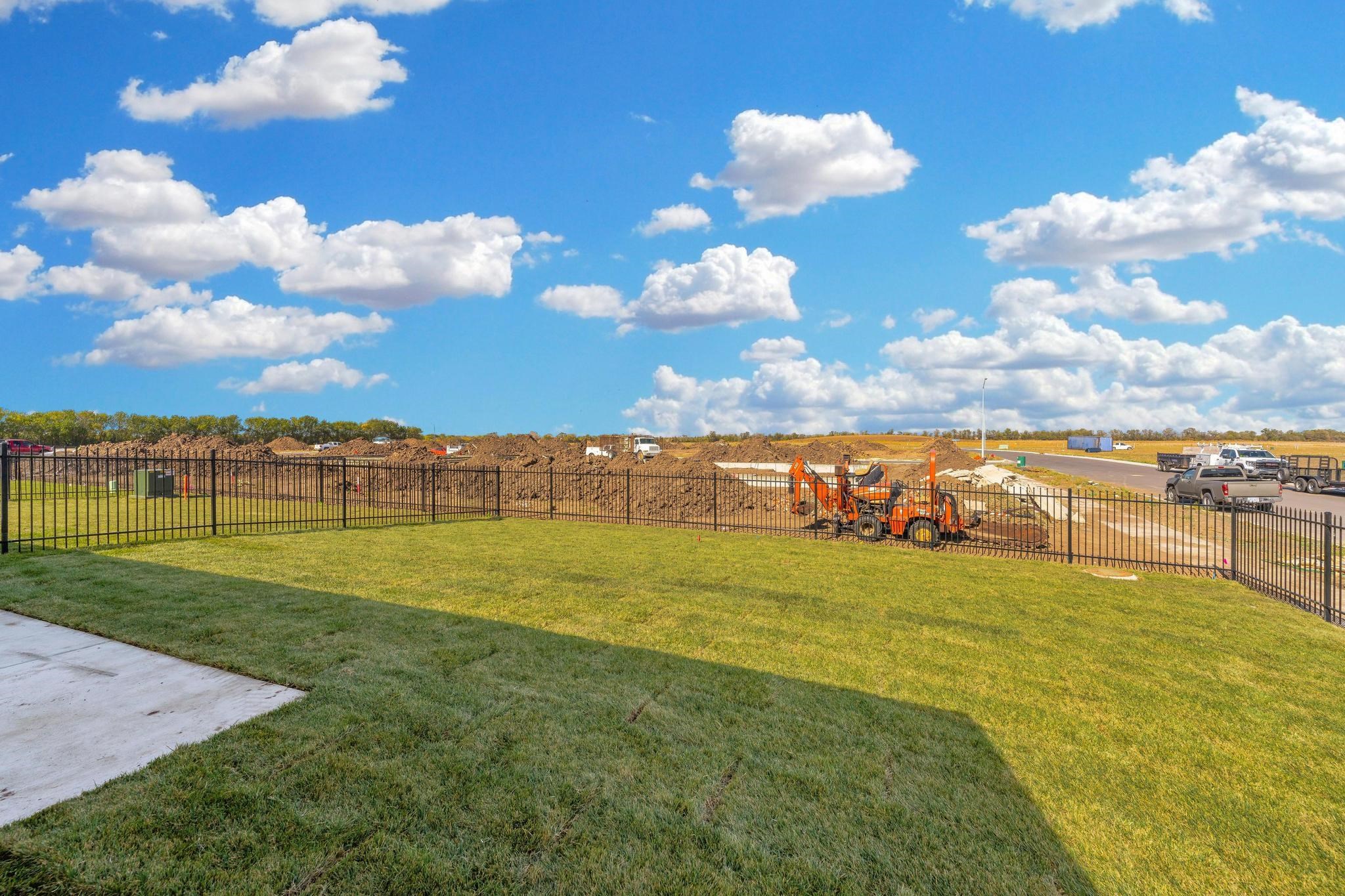 2338 S Spring Hill Ct, Goddard, Kansas image 31